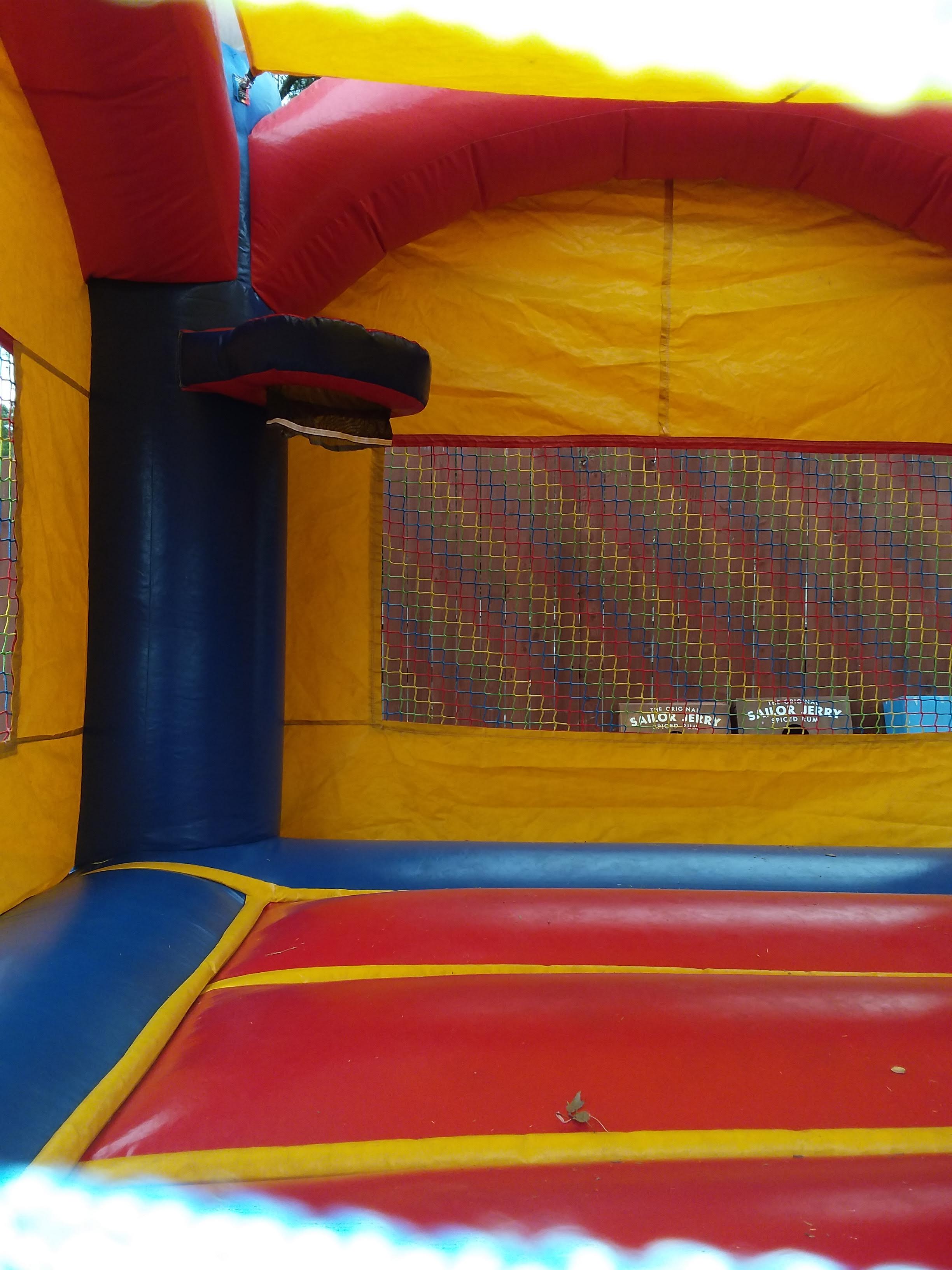 Sporty Bounce (15L 15W) Water Slides, Bounce Houses, Obstacle Courses