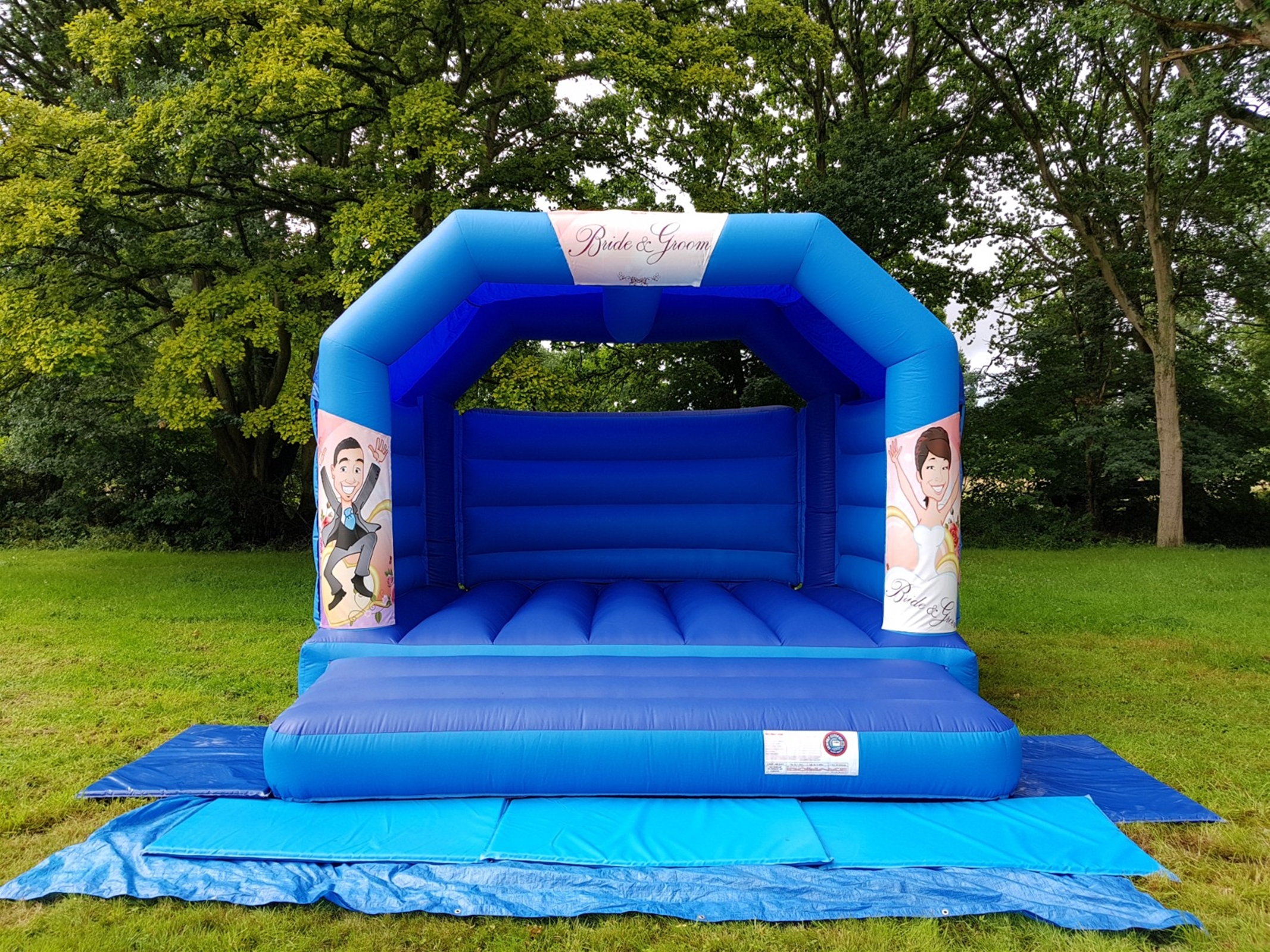 bouncy castle hire for wedding