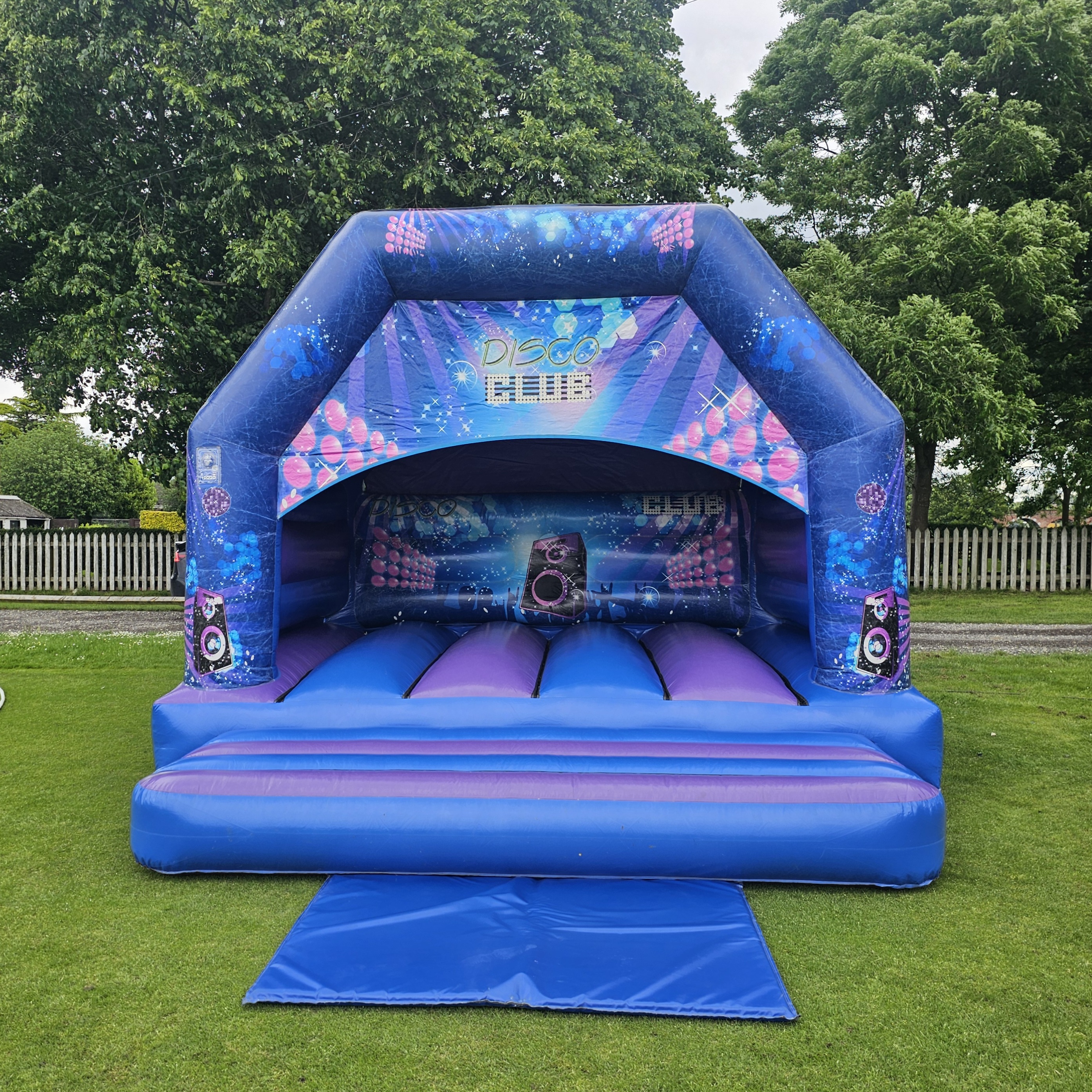 Bouncy Castle Hire Huddersfield & Halifax | Inflatable Gallery