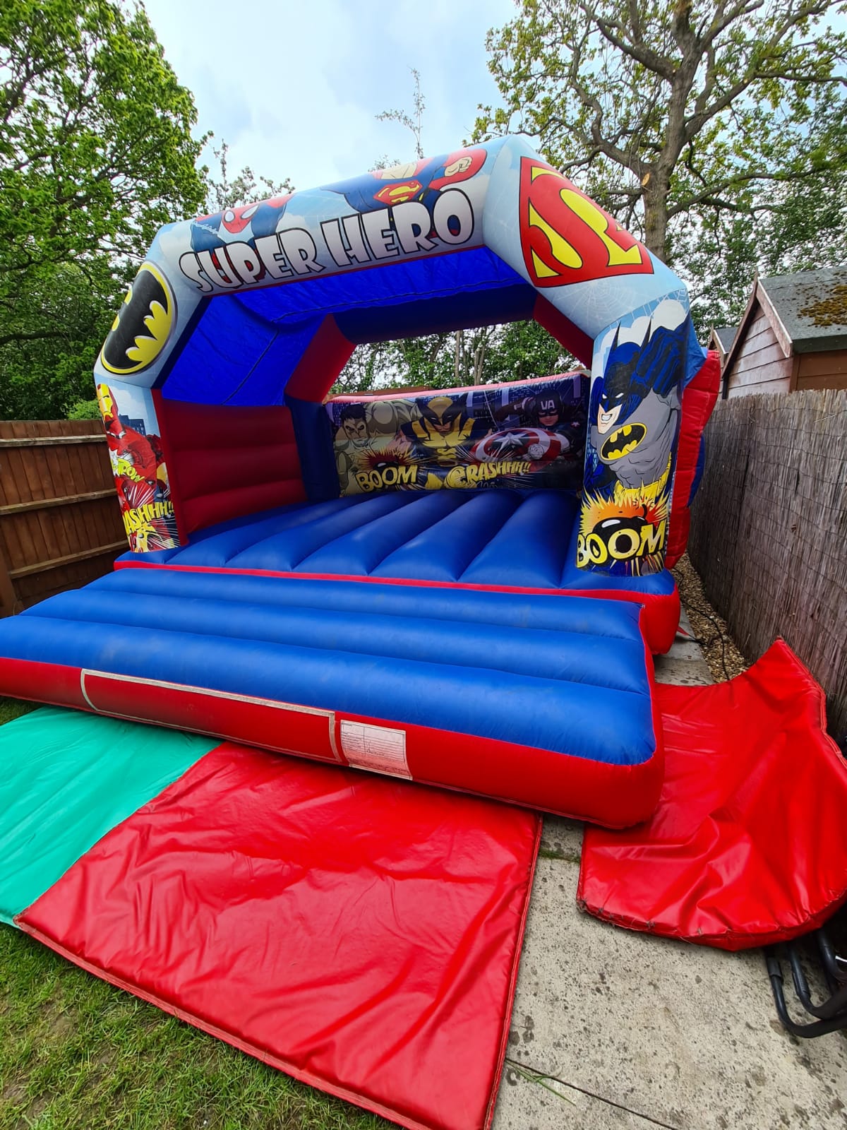 superheroes bouncy castle hire milton keynes st albans, Hitchin, luton