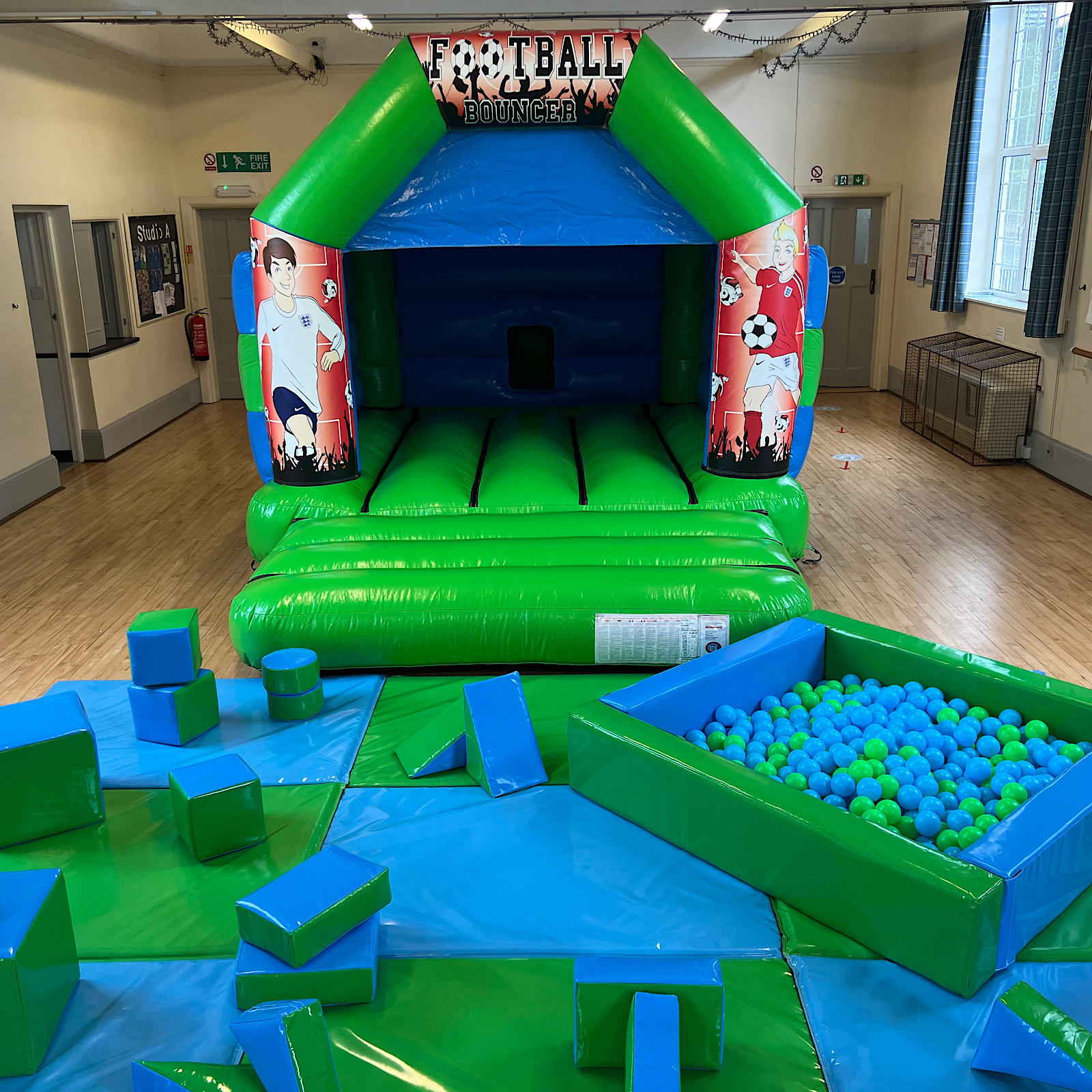 Soft Play Bouncy Castle Hire Leeds Wakefield