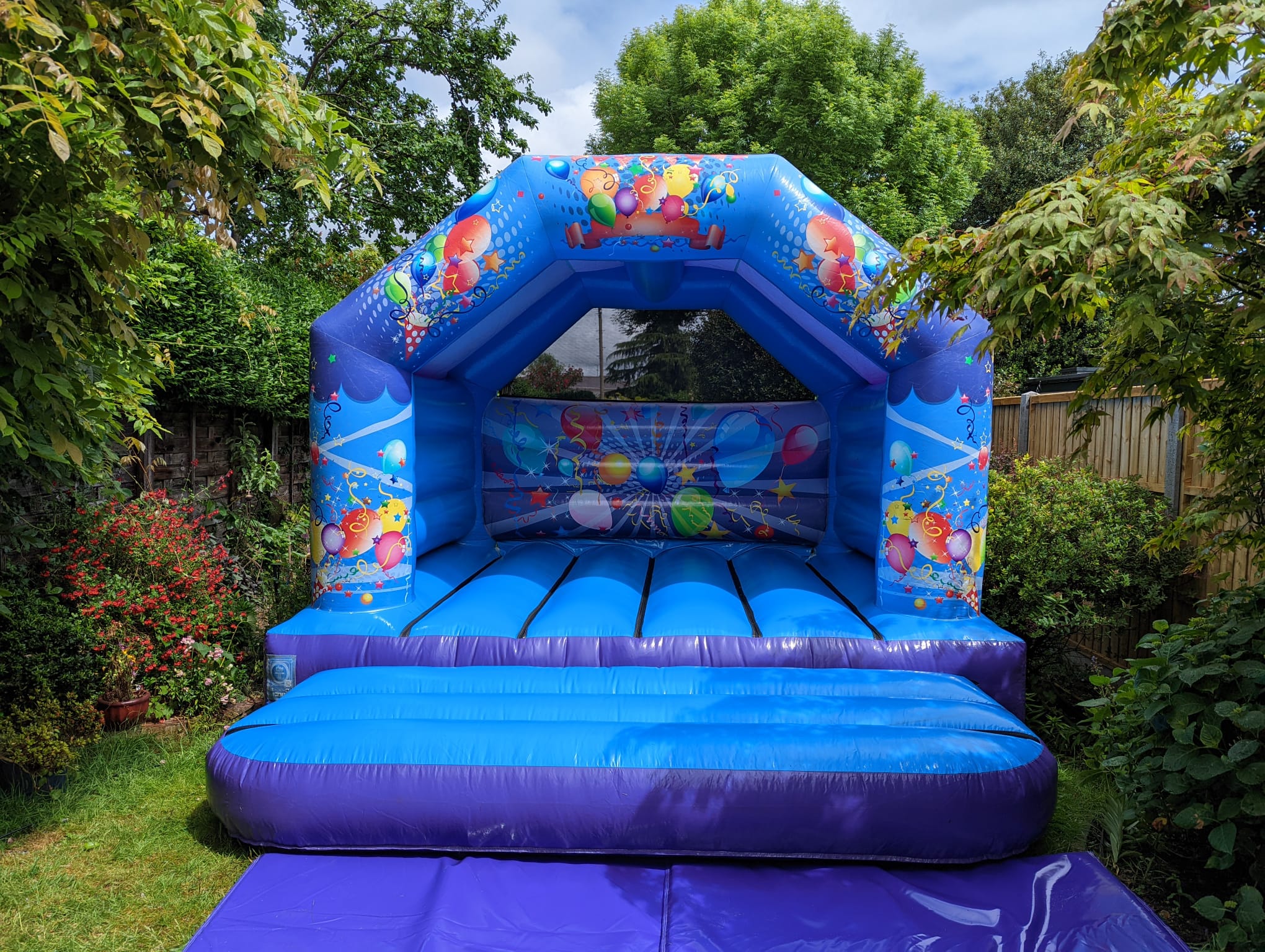 All Inflatables - Hire in Hersham, Walton on Thames, Weybridge, Molesey