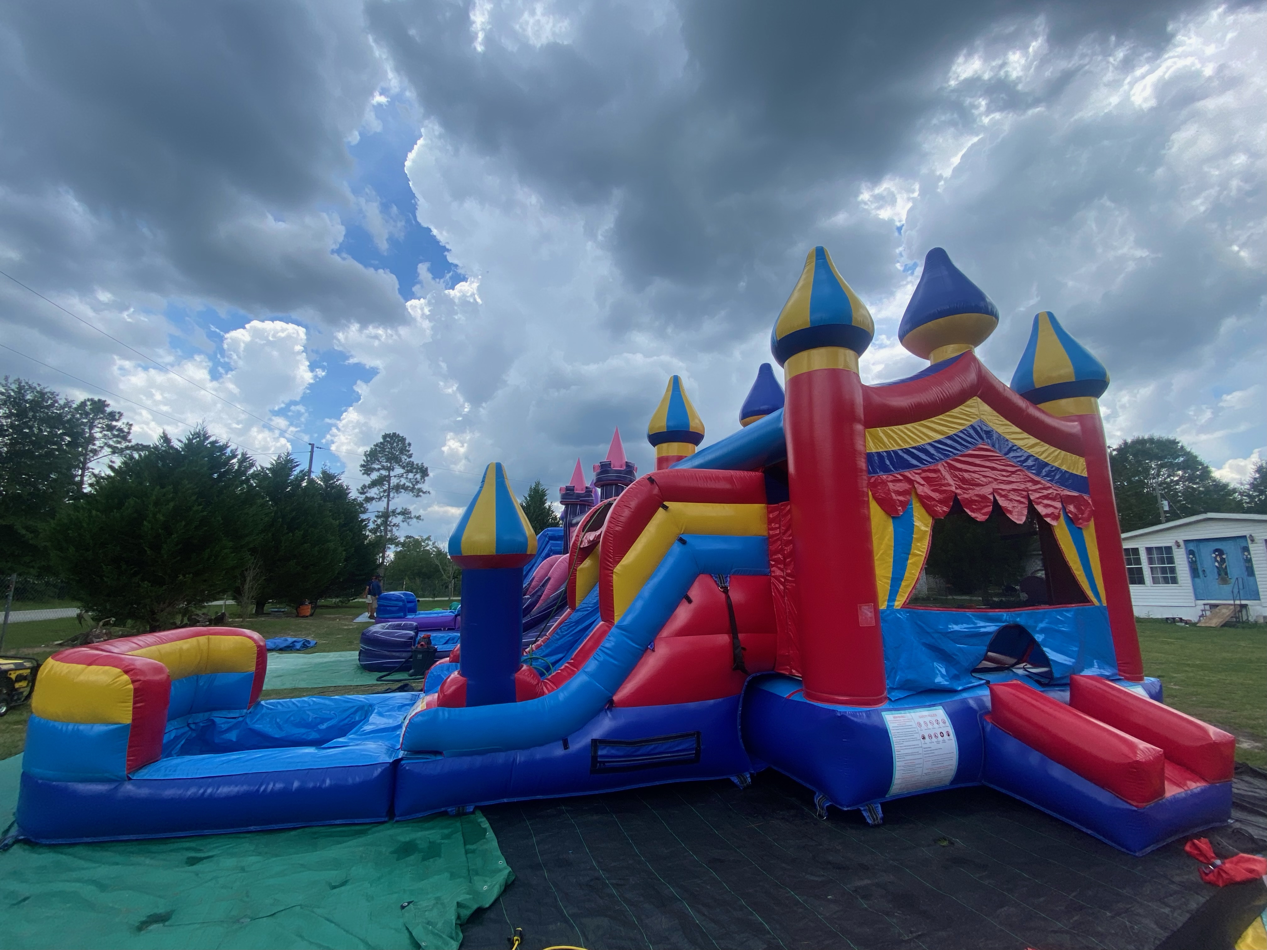 Combos Inflatable Rentals, Bounce House Rentals, Water Slides in Norman Park, Moultrie, Tifton