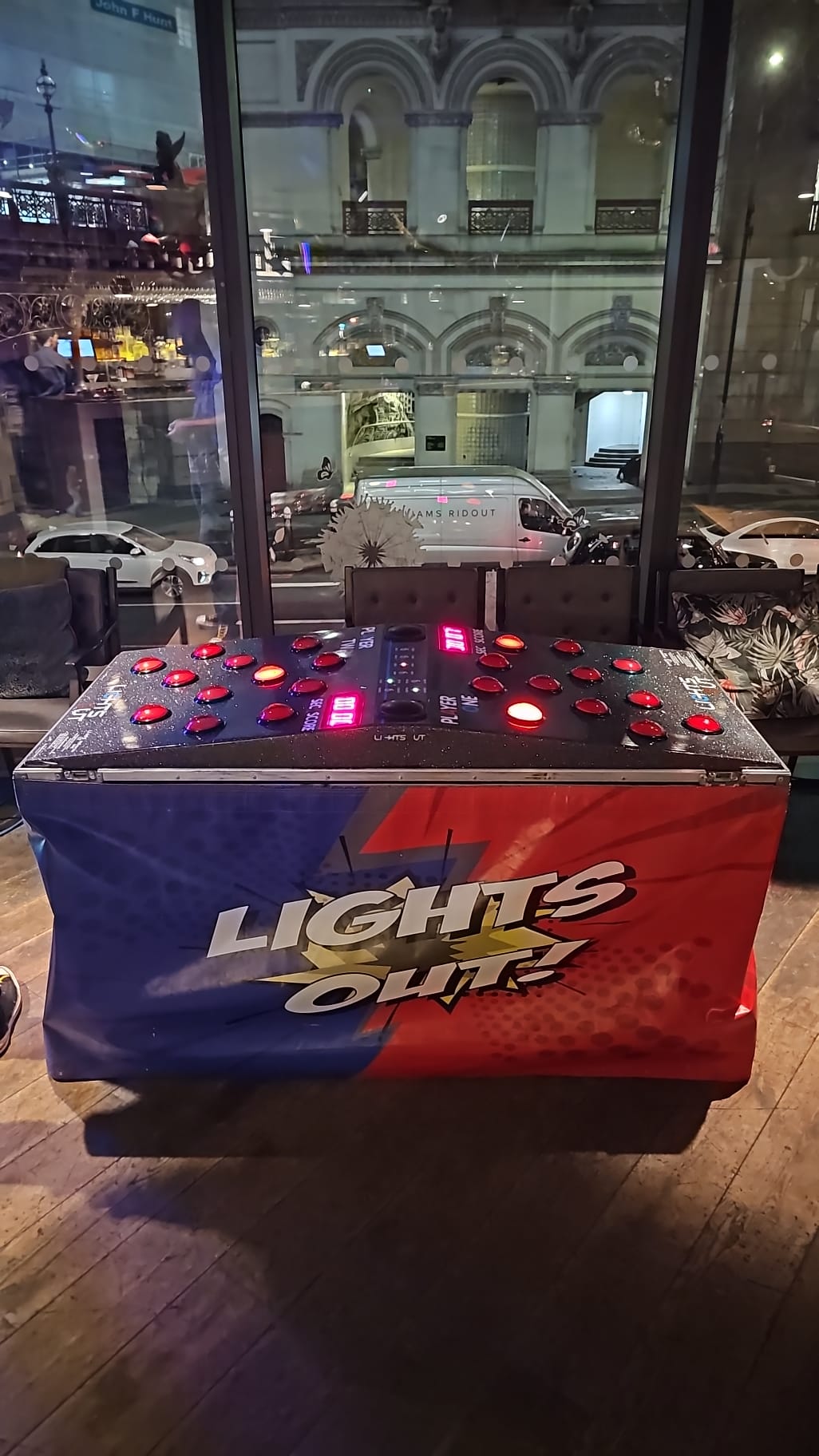 Lights Out electronic games hire - ice-rinks.co.uk in UK | Ice-rink Uk