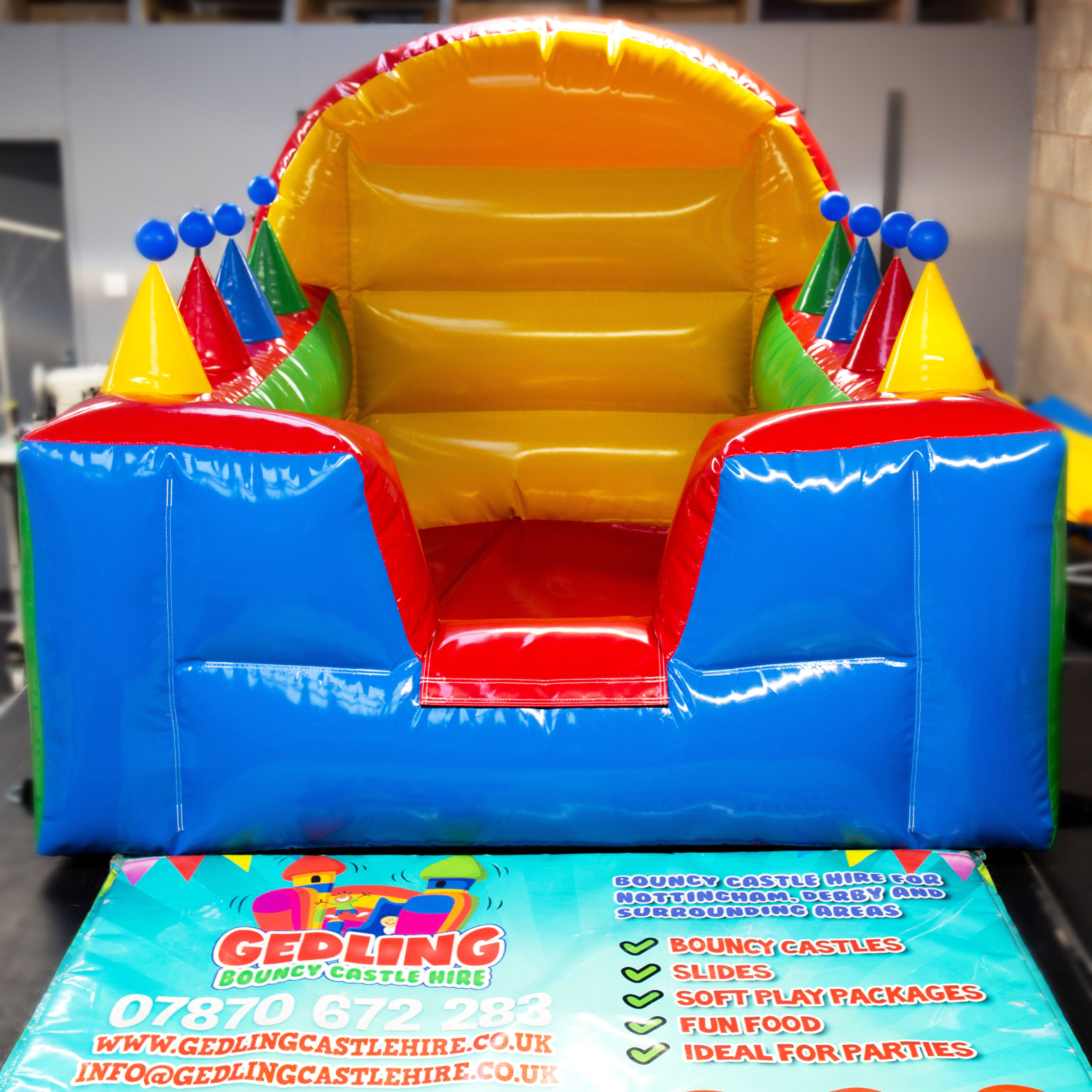 bouncy castle and soft play hire