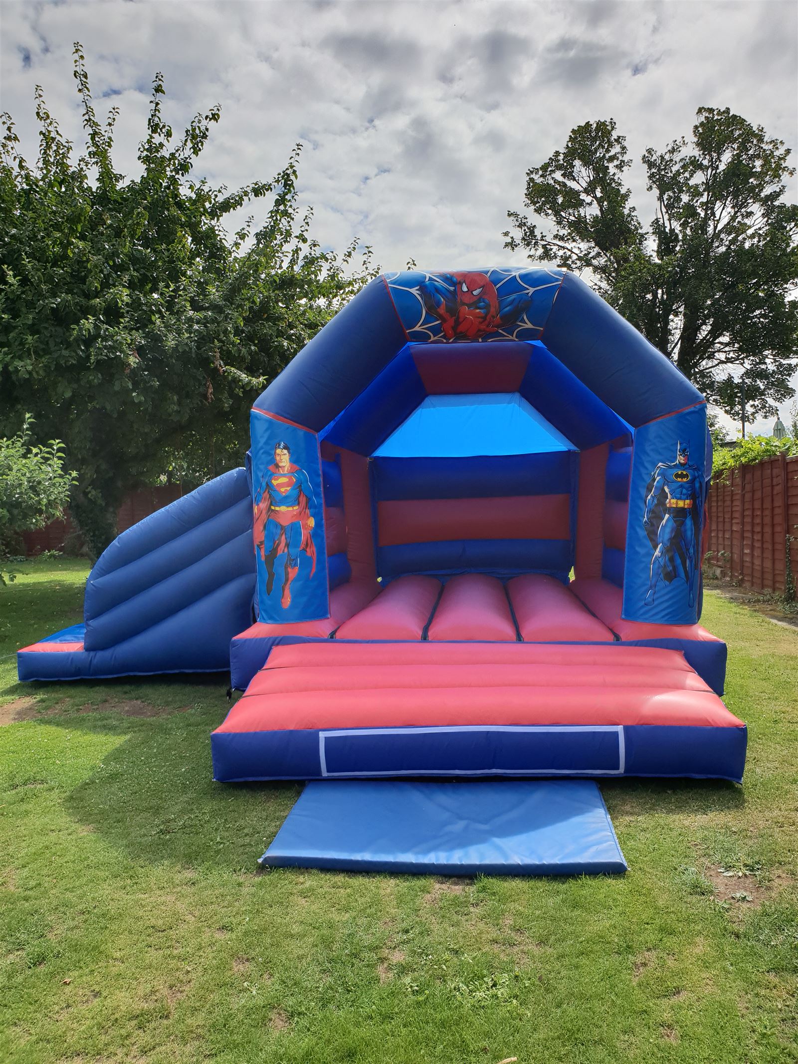 Bouncy Castle Rental Throughout Gloucestershire