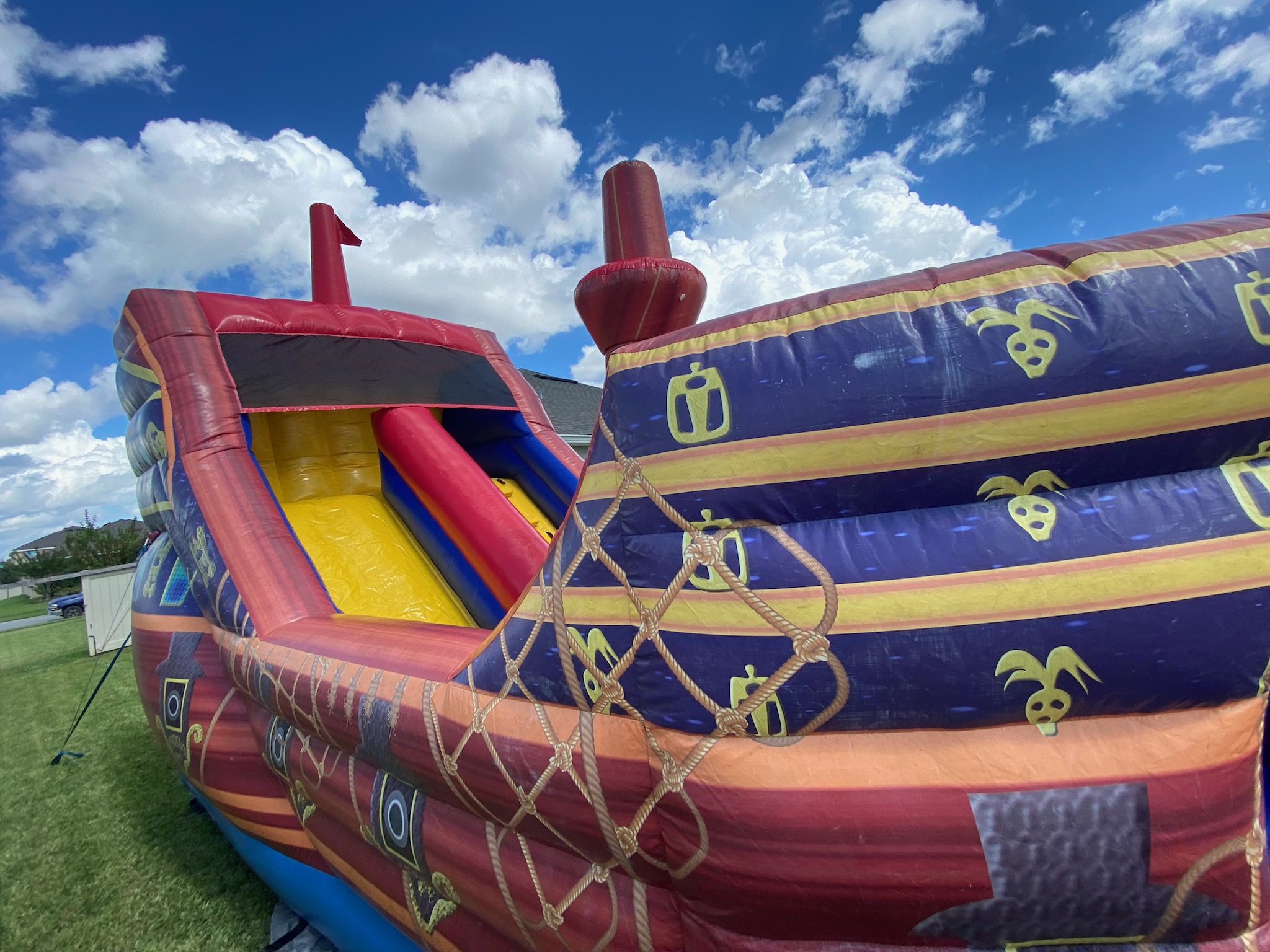 Pirate Ship Bounce House - Best Hire service in FL | Gloria James Event ...