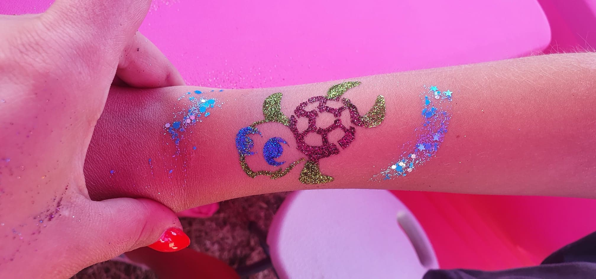 Face Painting & Glitter Tattoos (1 Hour) Hire in Slough