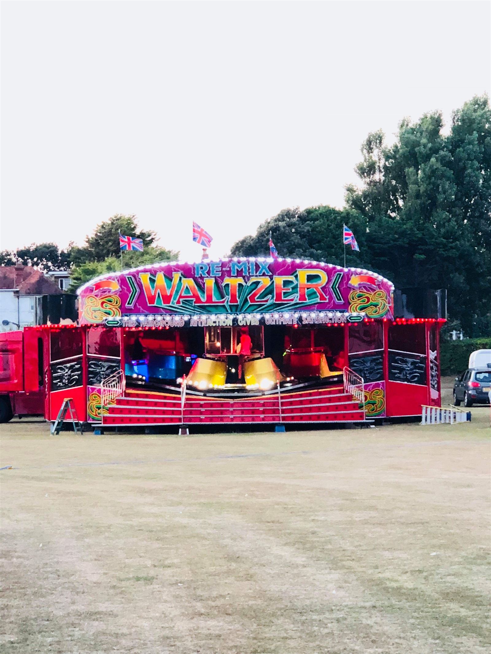 Waltzer Hire - Bouncy Castle Hire, Fairground Attractions and Photo ...
