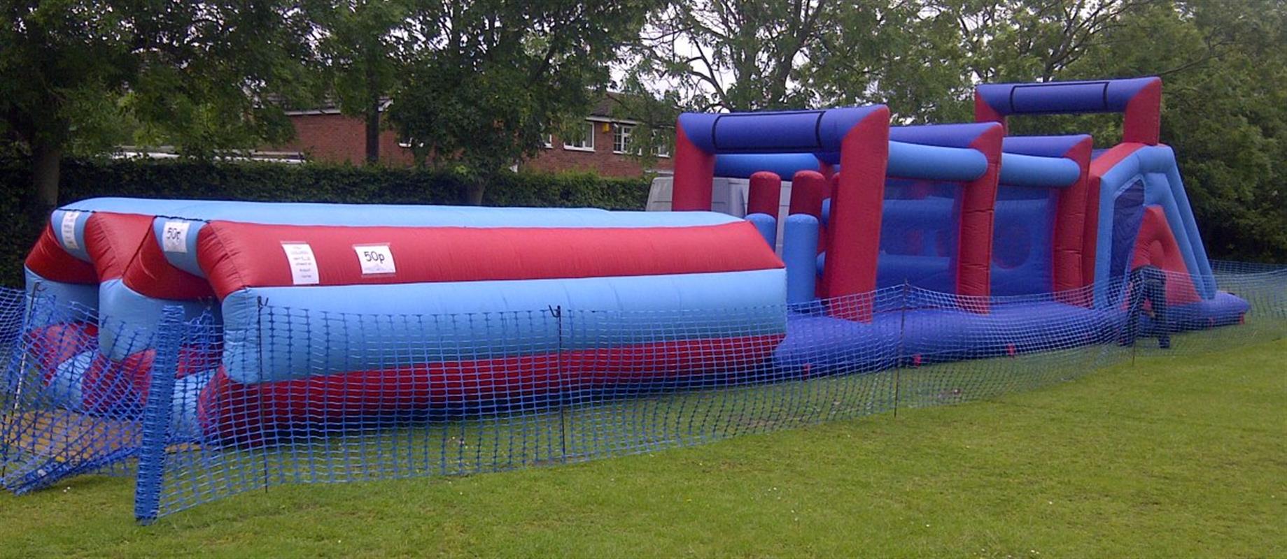 adult-assault-course-70ft-fun-day-entertainment-in-midlands-west