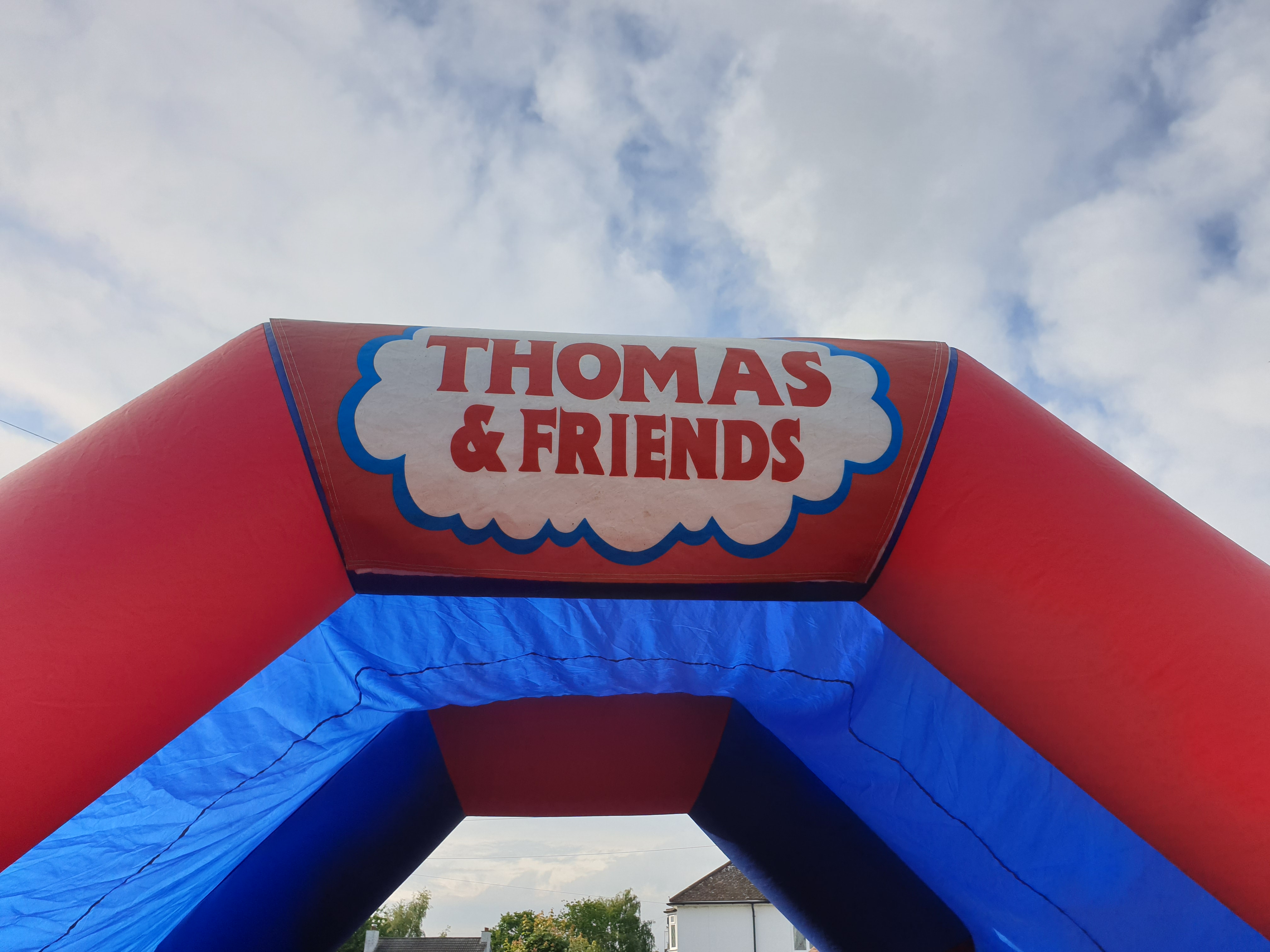 thomas the tank engine jumping castle