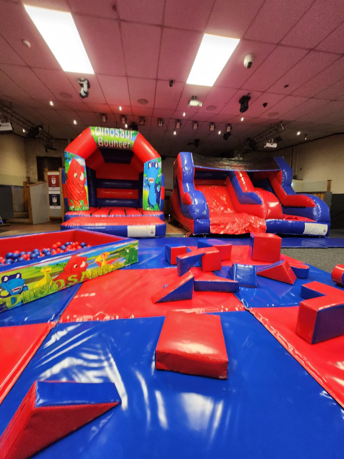 Indoor Bouncy Castle Soft Play Packages Leeds Best Bouncy Castle Hire