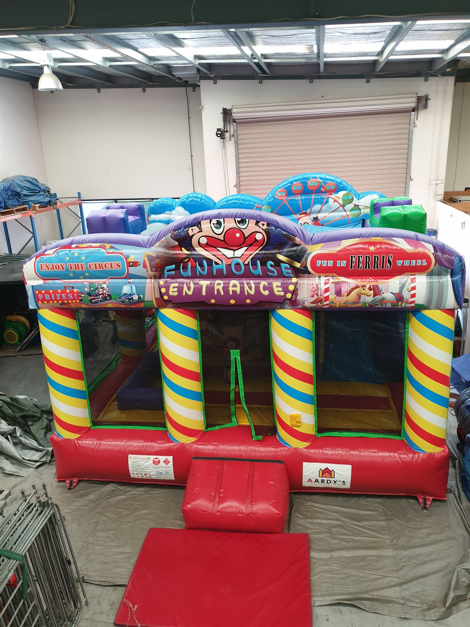 Amusement Park Fun House Combo - Best Jumping Castle Hire service in ...