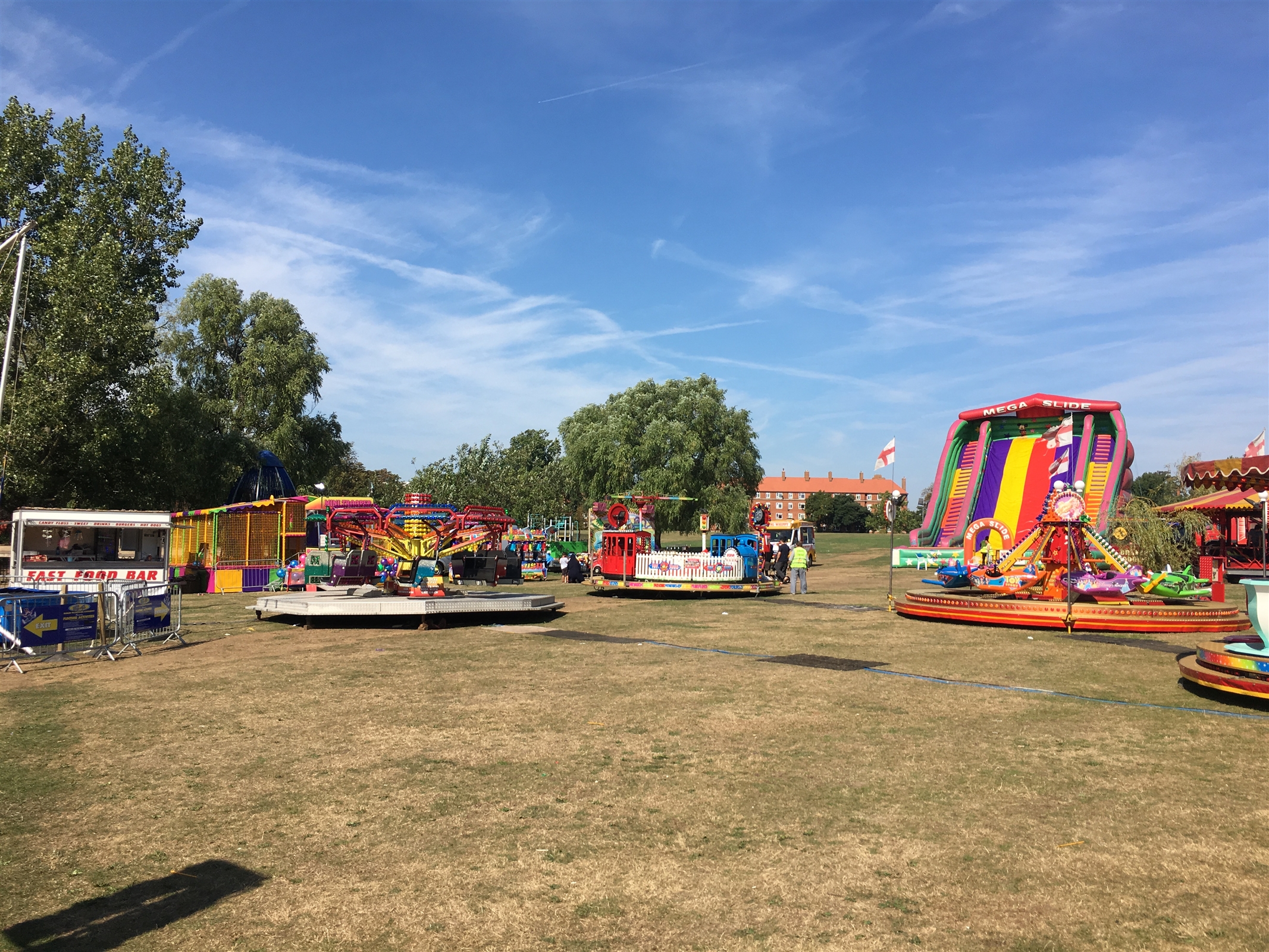 Fun Day Gallery - Bouncy Castle Hire, Fairground Attractions and Photo ...