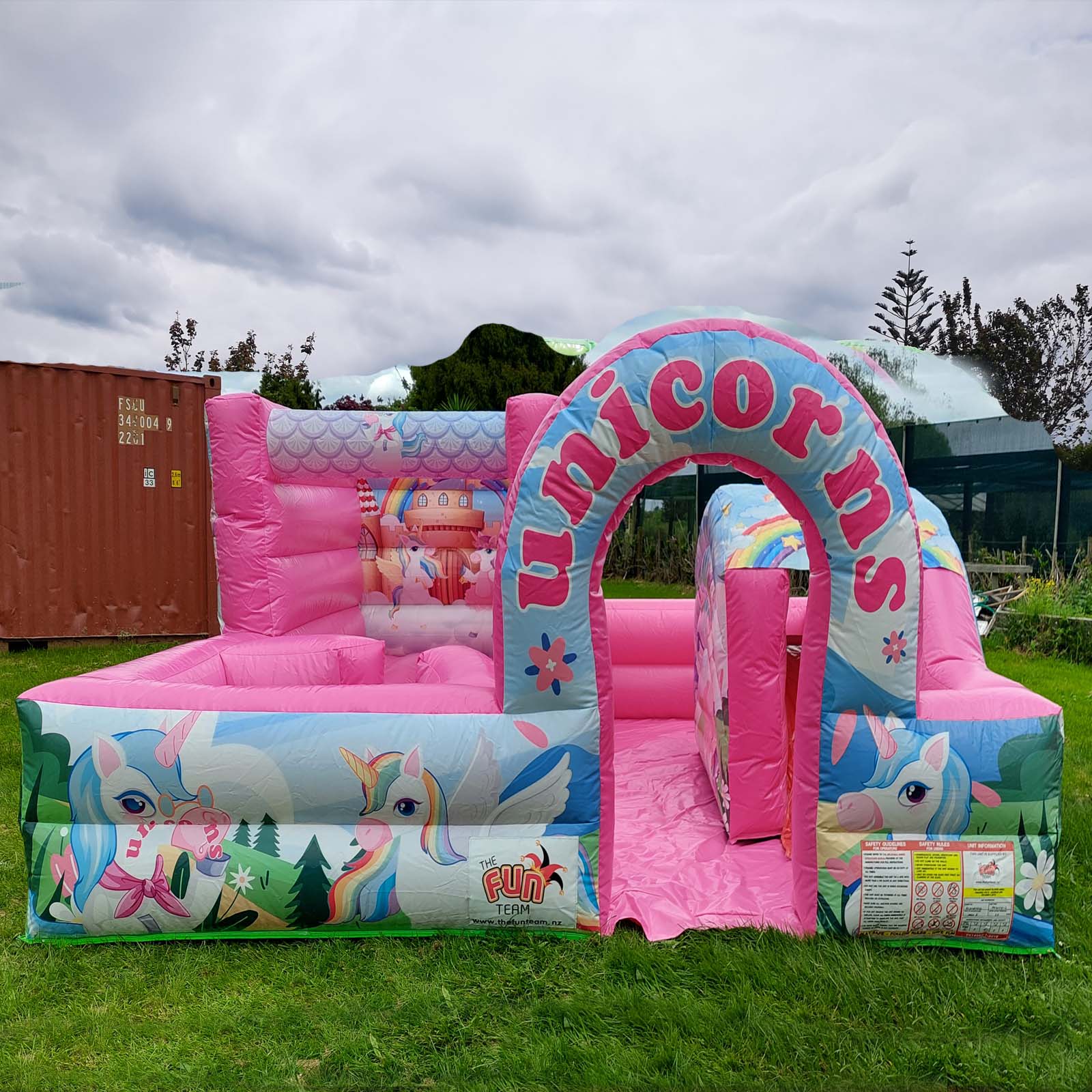 bouncy-castles-hire-in-auckland