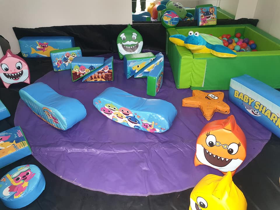 baby shark bouncy castle hire