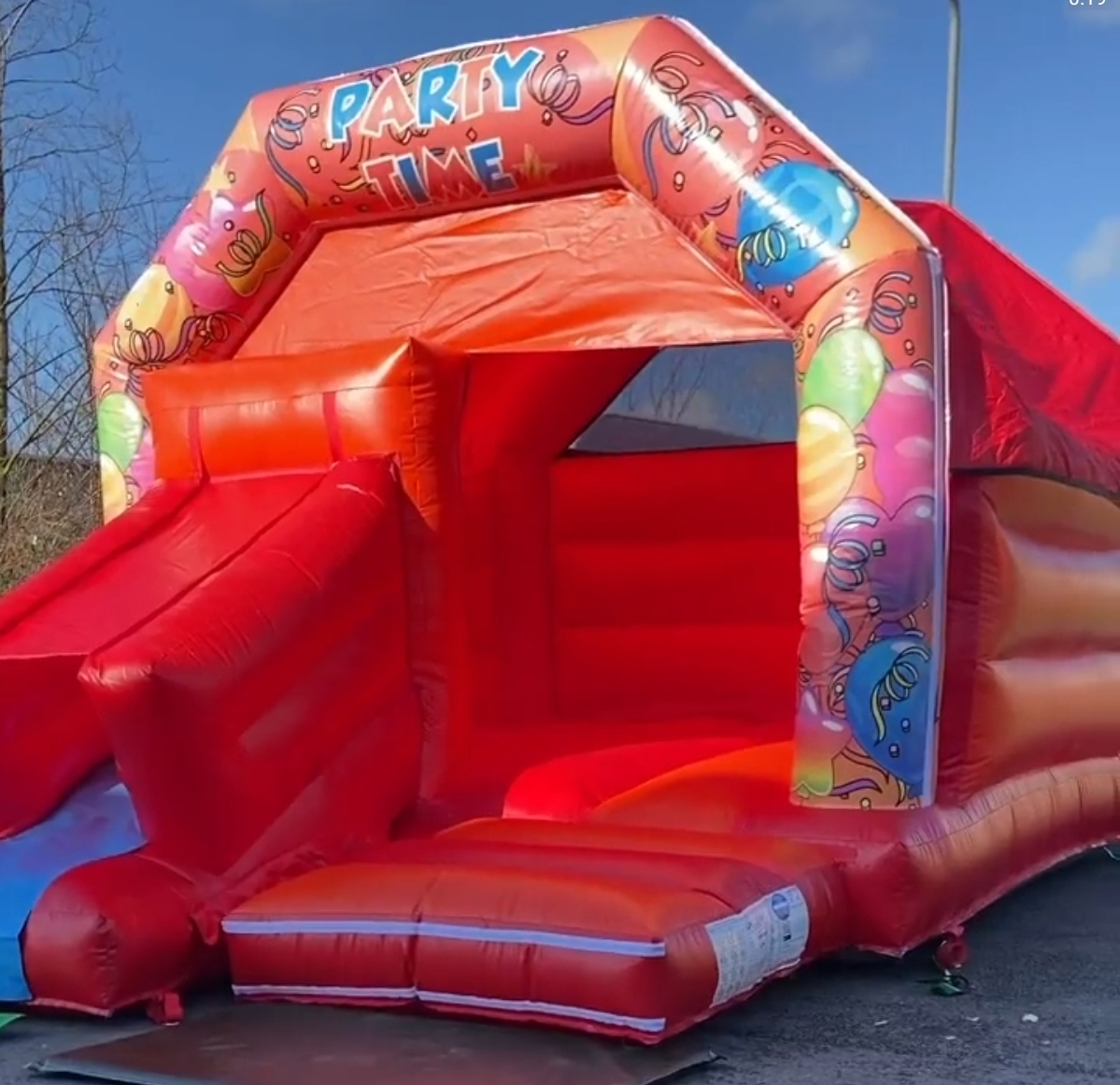 belly flops bouncy castle hire