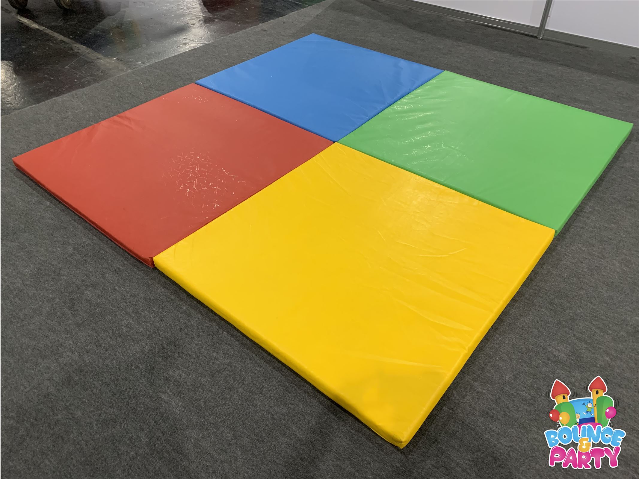 Soft Play Mats Bouncy Castles, Magic Shows & Children's Party