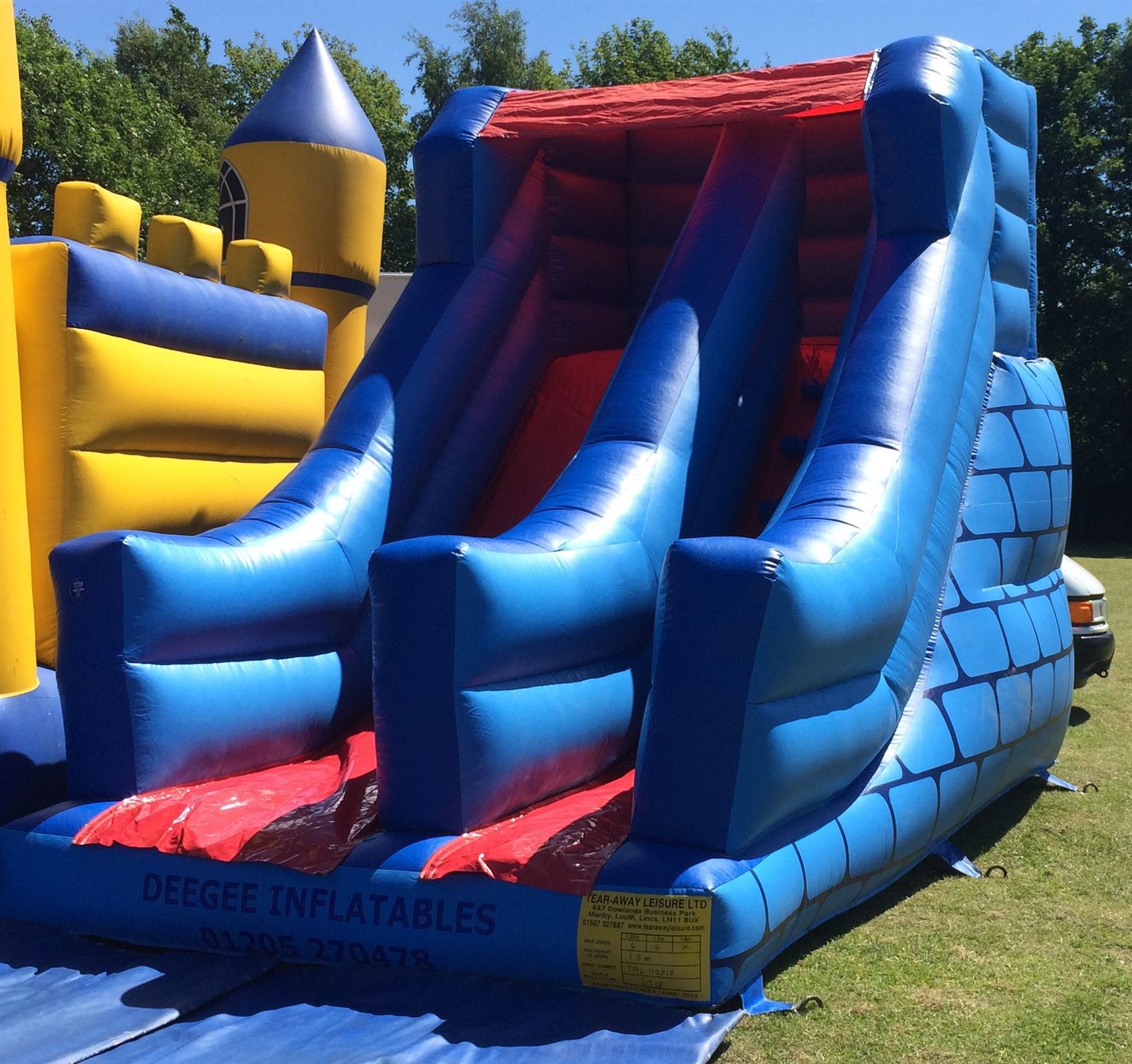 bouncy castle with slide to hire