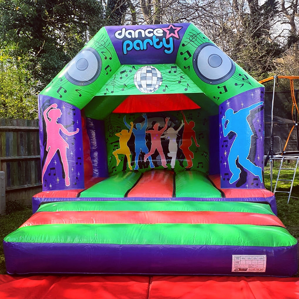 Disco Dance Party Castle - Best Hire service in Aylesbury | BONKERZzz ...