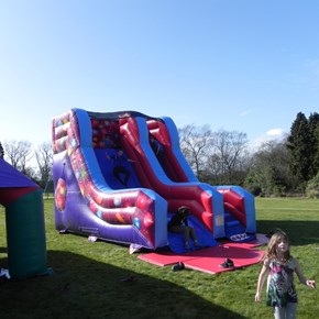 jumping jacks bouncy castle hire