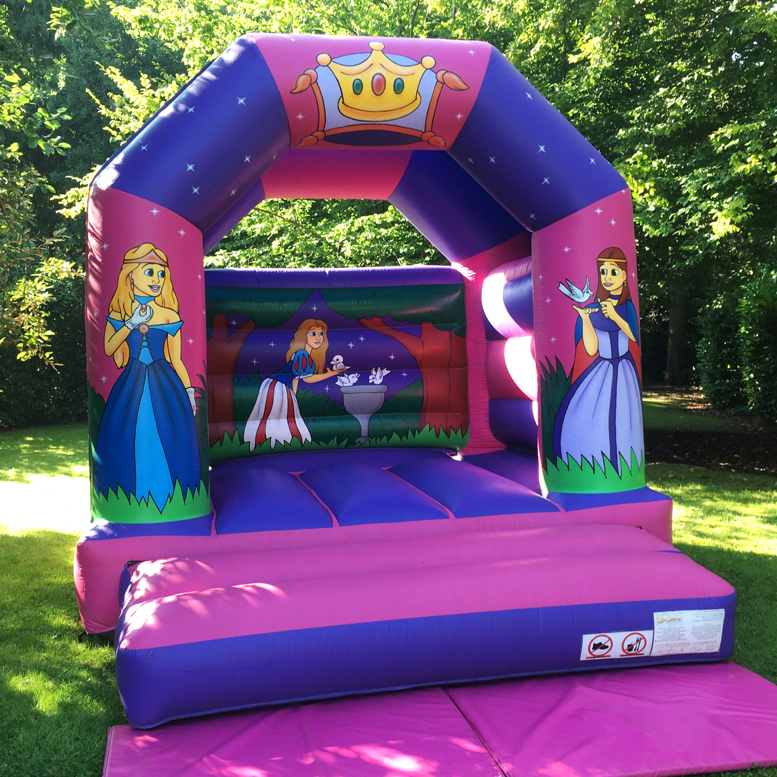 bouncy castle hire caterham
