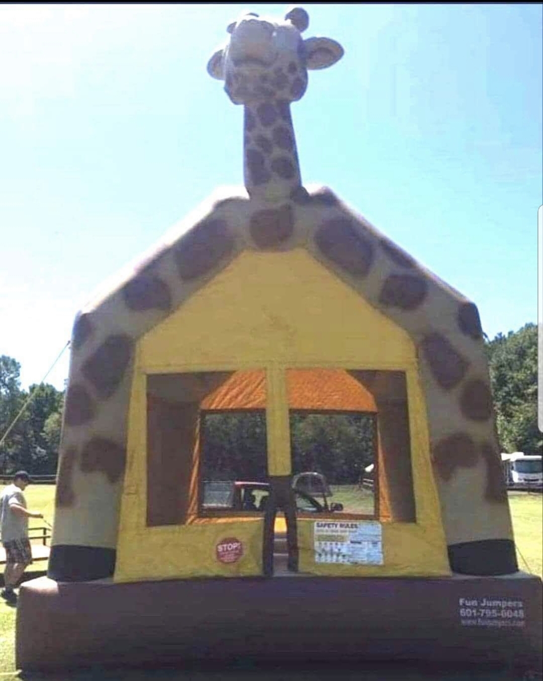 inflatable-units-hire-in-al