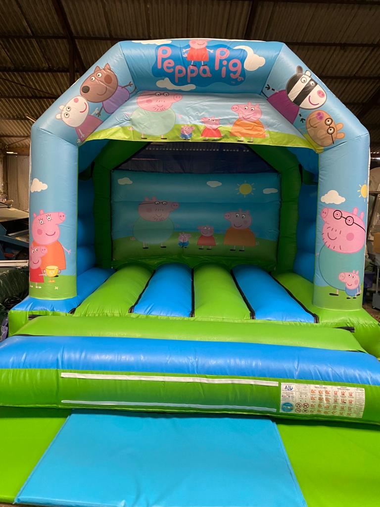 peppa pig bouncy castle hire