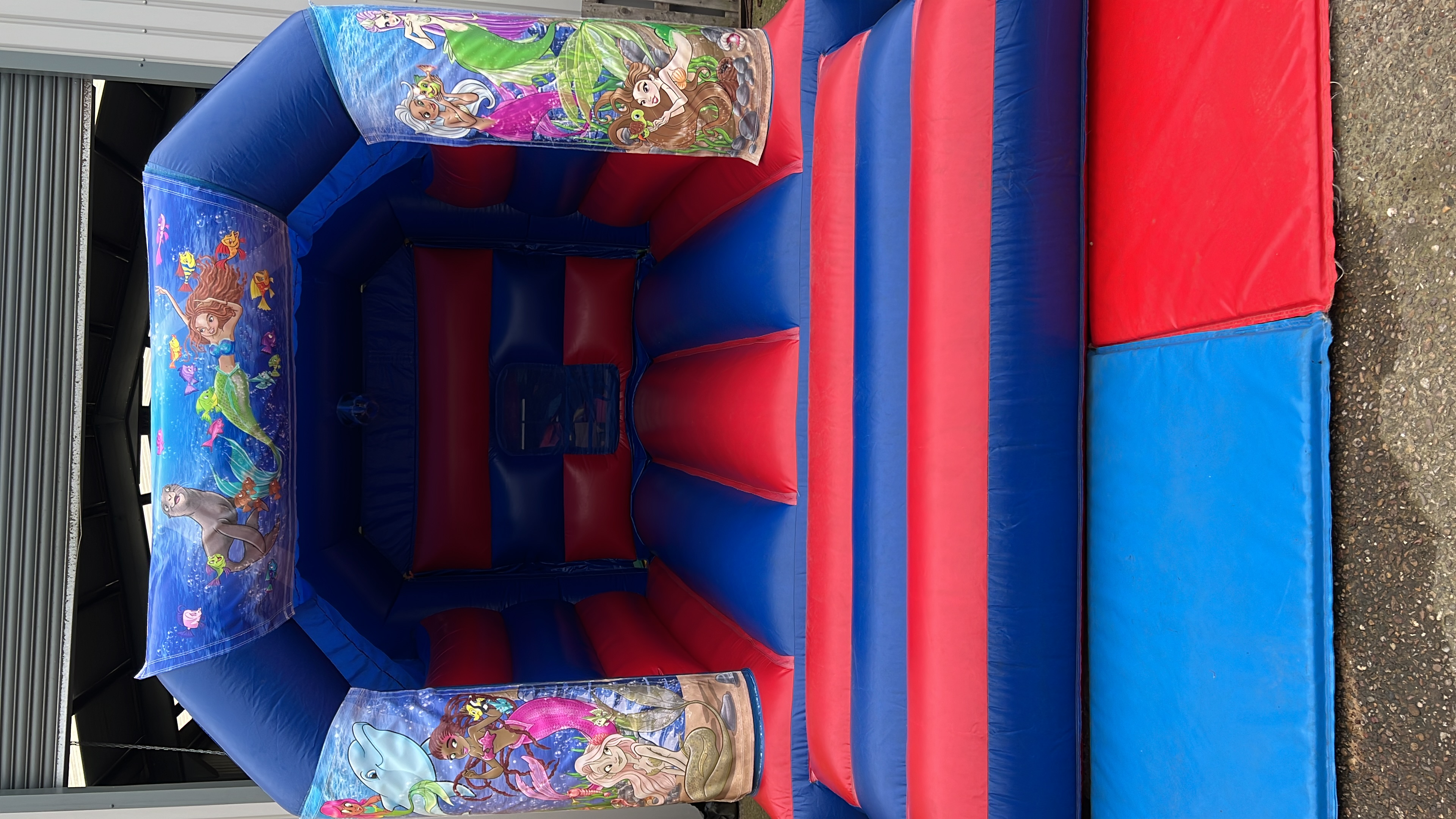 Bouncy Castle hire - Bouncy Castle Hire in Scunthorpe, Doncaster, Brigg ...