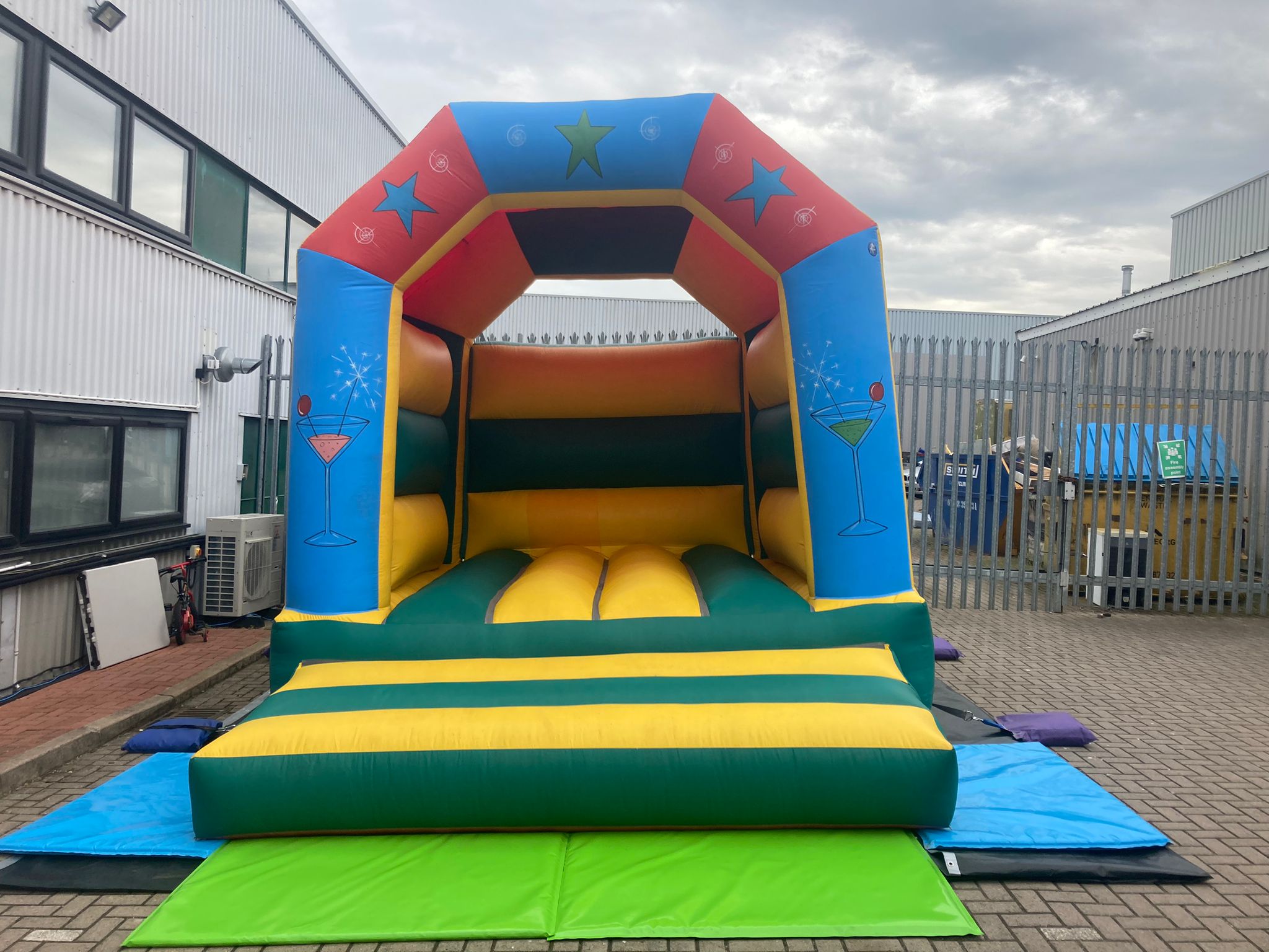 Bouncy Castle Hire Milton Keynes Area