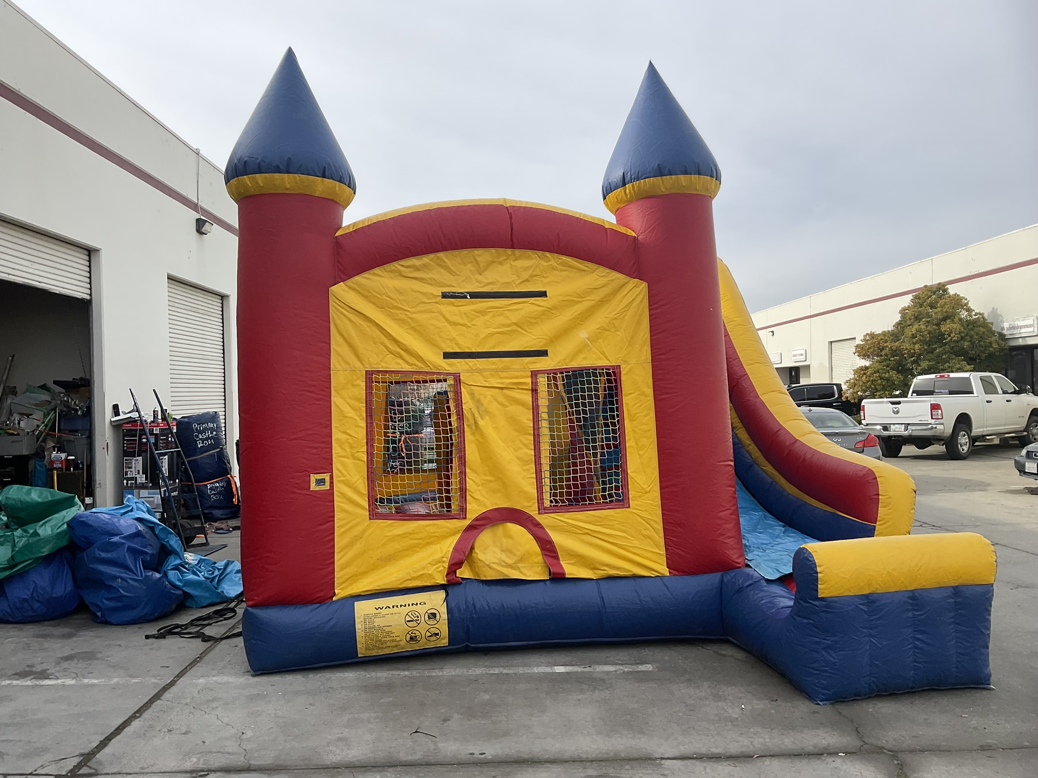 Used Inflatables and Used Bounce House for sale Sacramento