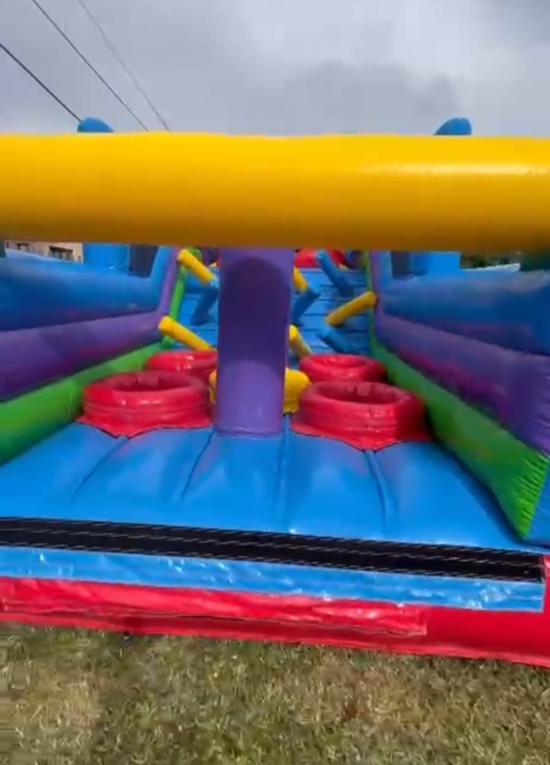 Sebastian Inflatable 30 FT Obstacle Course - Inflatable rentals in FL | Sebastian Inflatables