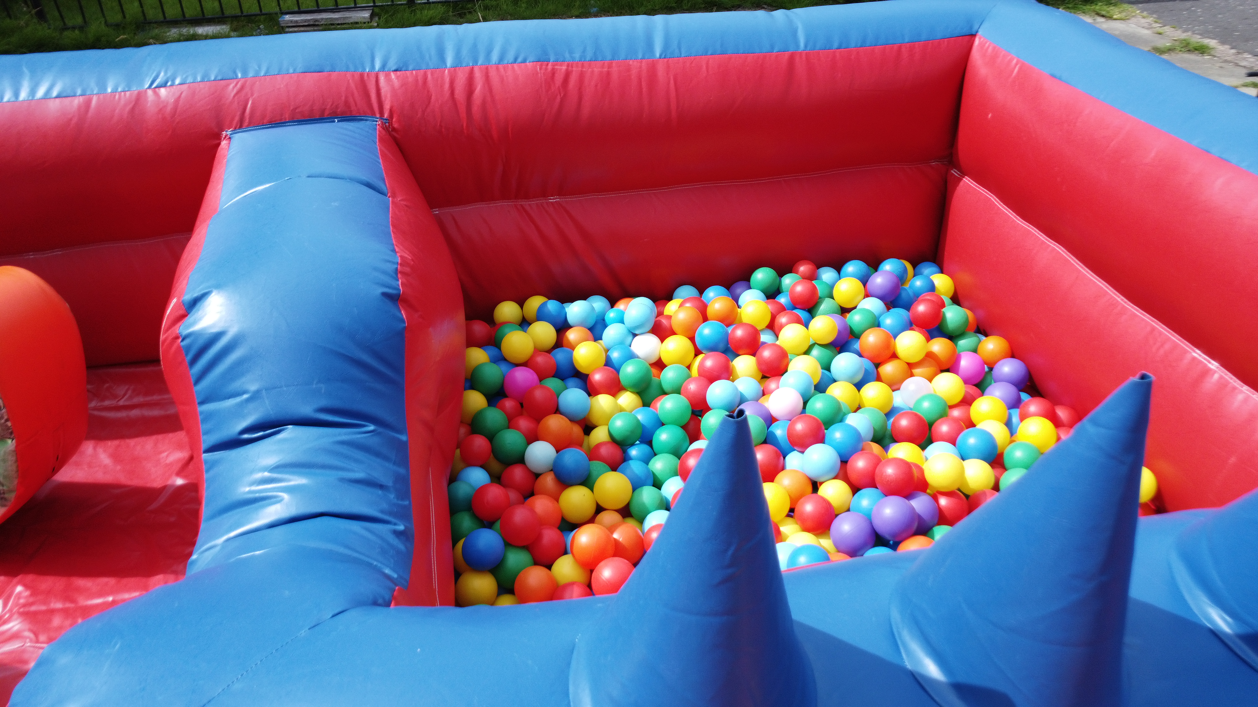 Activity Ballpool - Hire in Motherwell Wishaw Hamilton Bellshill ...