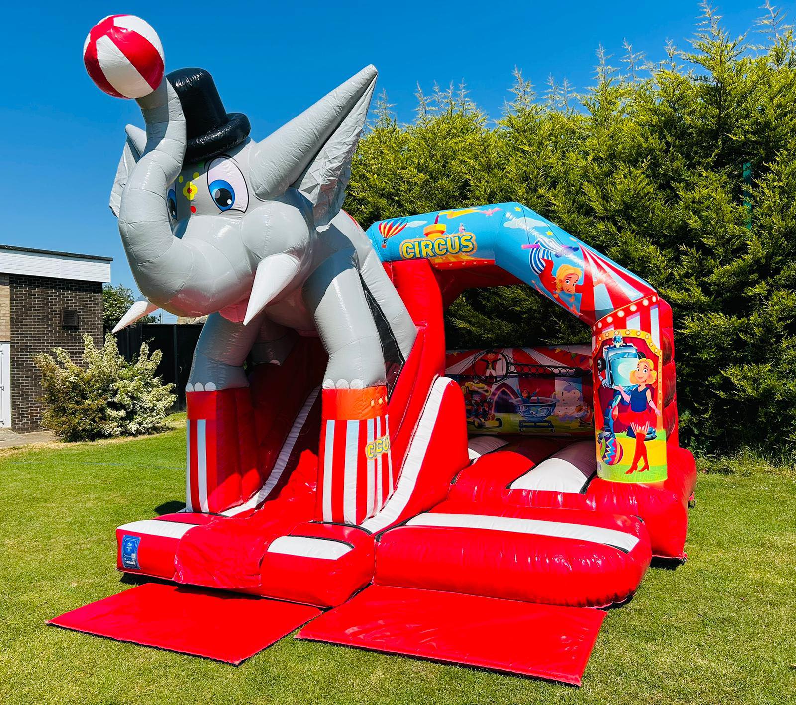 New 3D Inflatables Bouncy Castle Hire, Slides, Rodeo bull ice cream