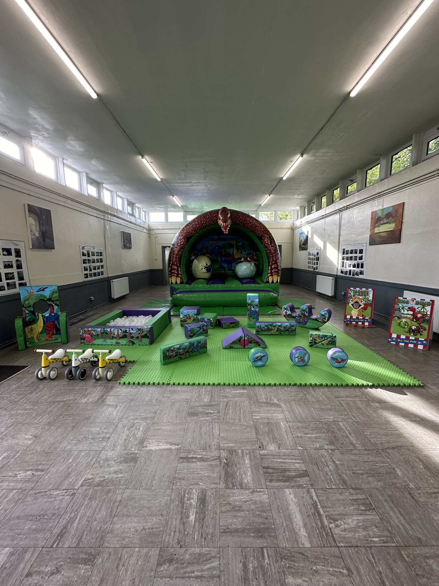 Noak Hill Victory Hall Bouncy Castles Romford Party Venues