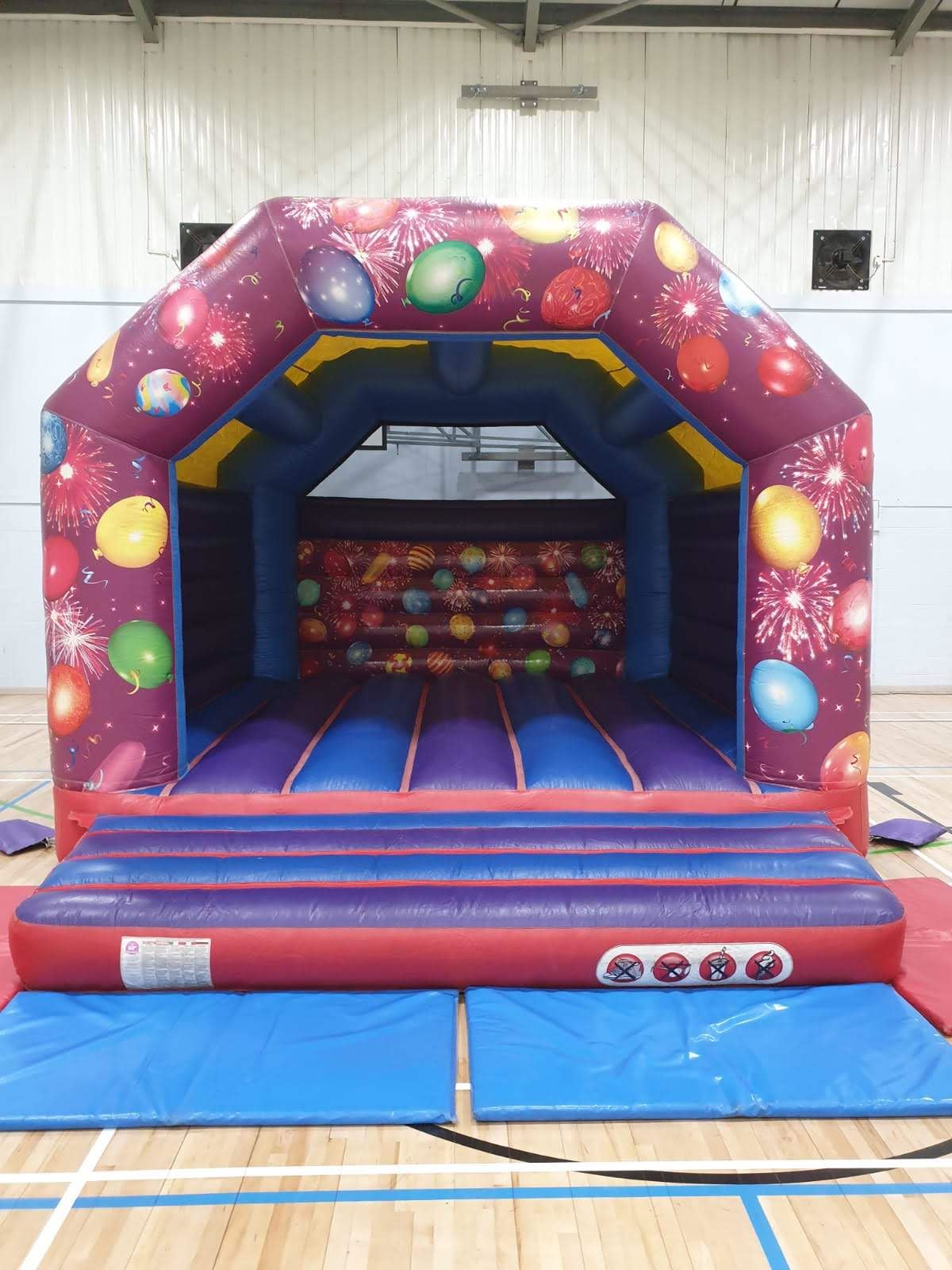 Adult Bouncy Castle - Bouncy Castle Hire in Nottinghamshire/Derby