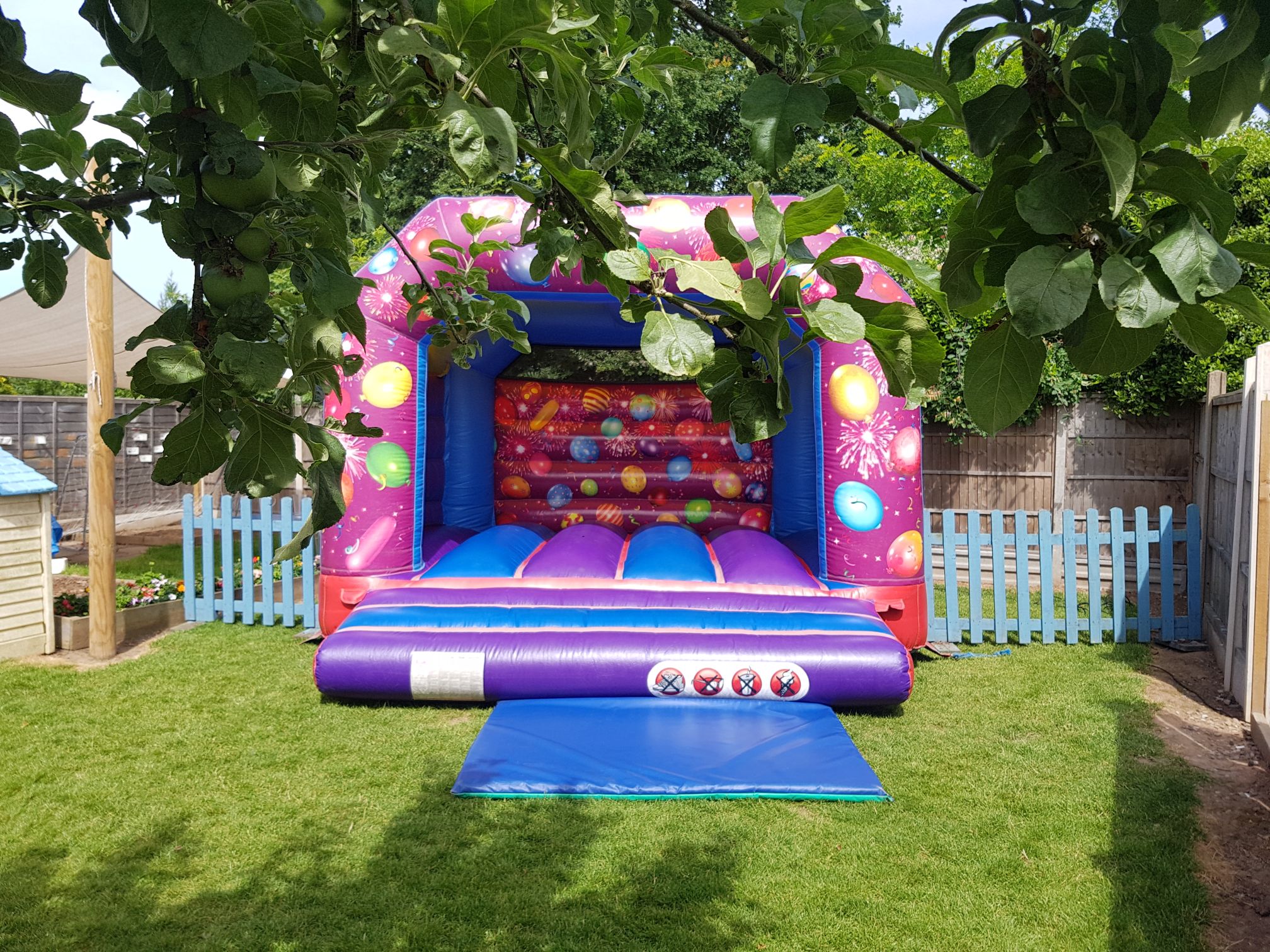 Balloon Bouncy Castle