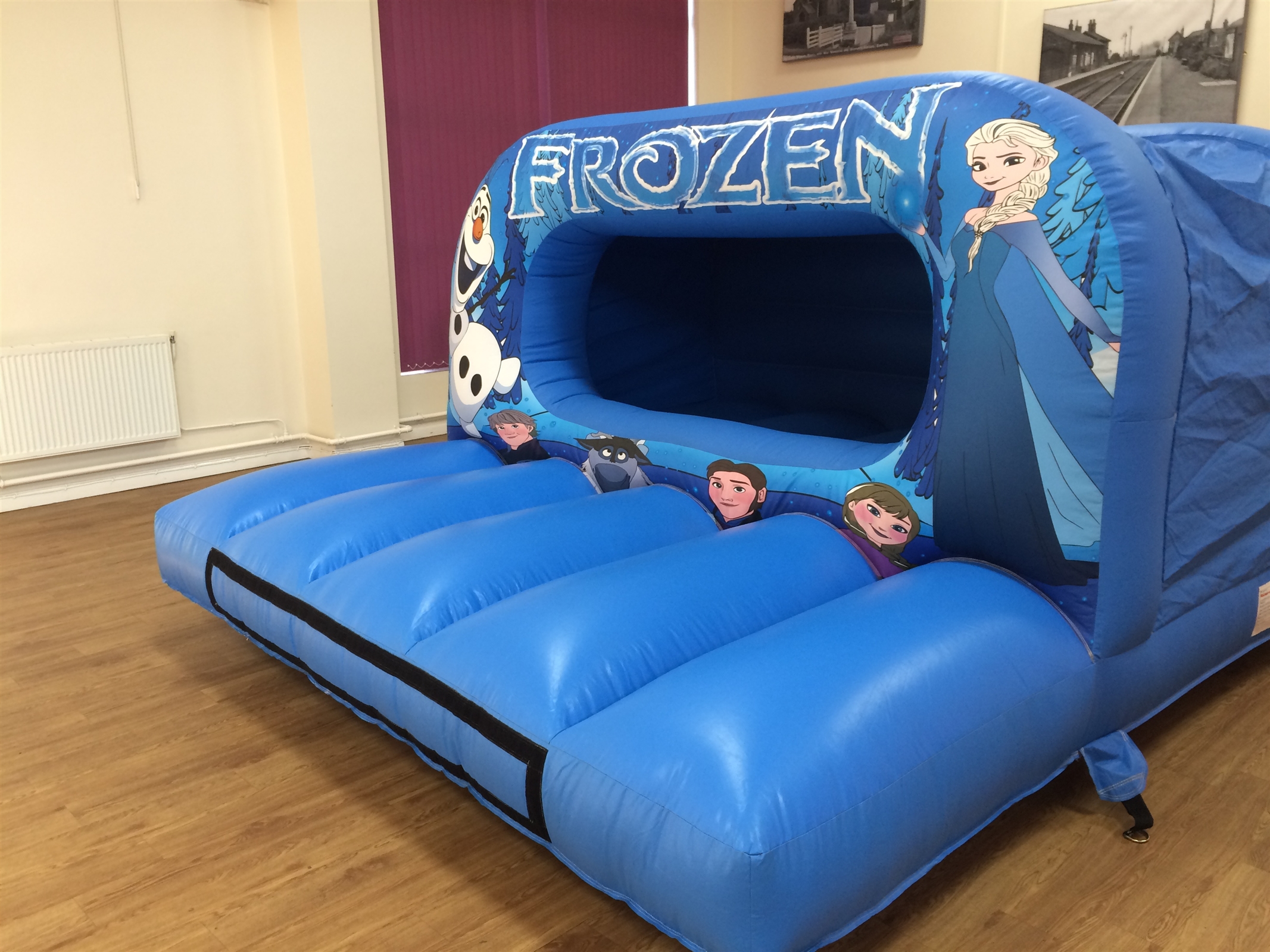 frozen kid pool