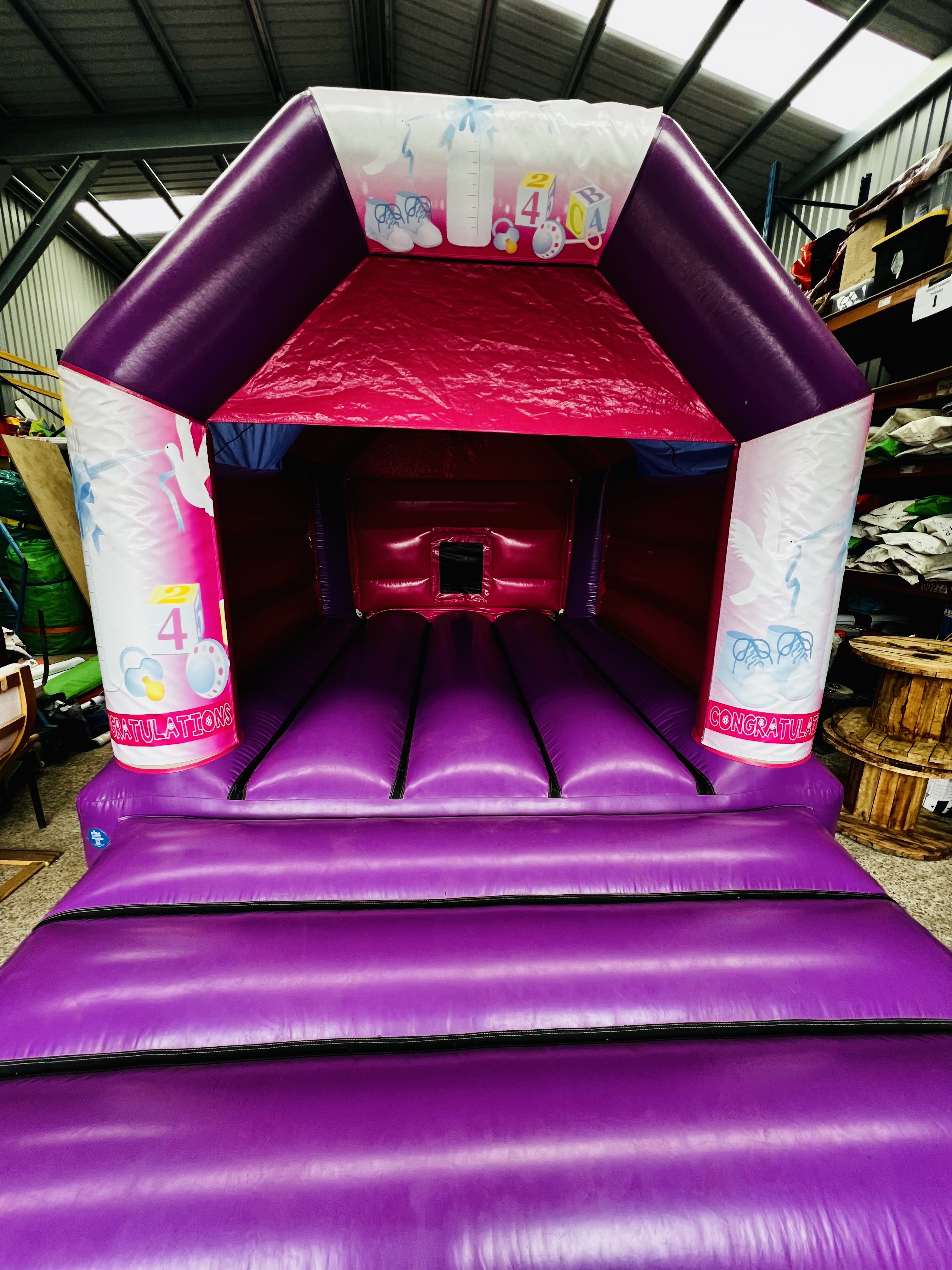 bouncy-castle-hire-bouncy-castle-hire-in-scunthorpe-doncaster-brigg