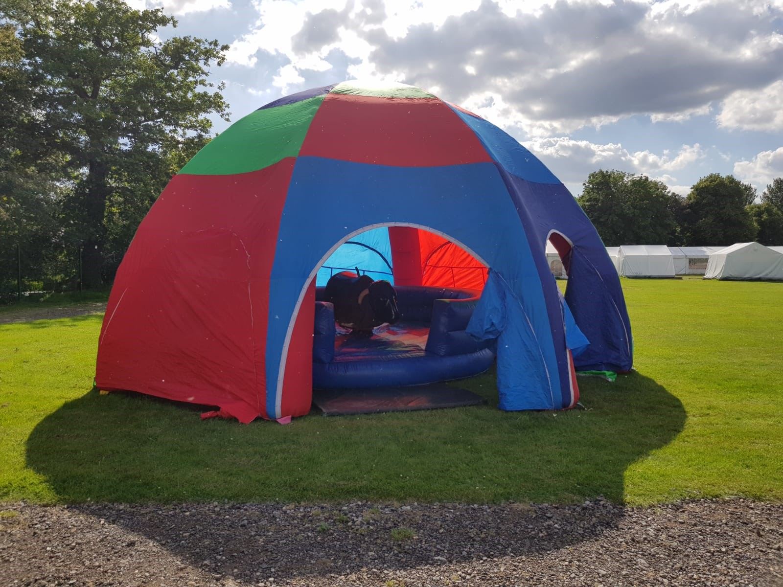 inflatable marquee icerinks.co.uk in UK