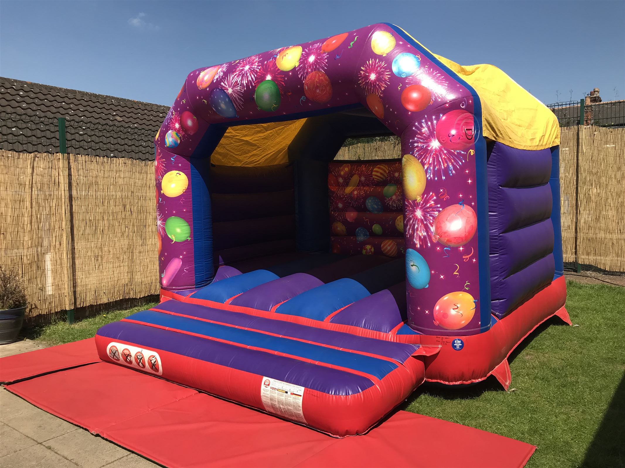 Bouncy Castle Hire Nottingham - Gedling Bouncy Castle Hire