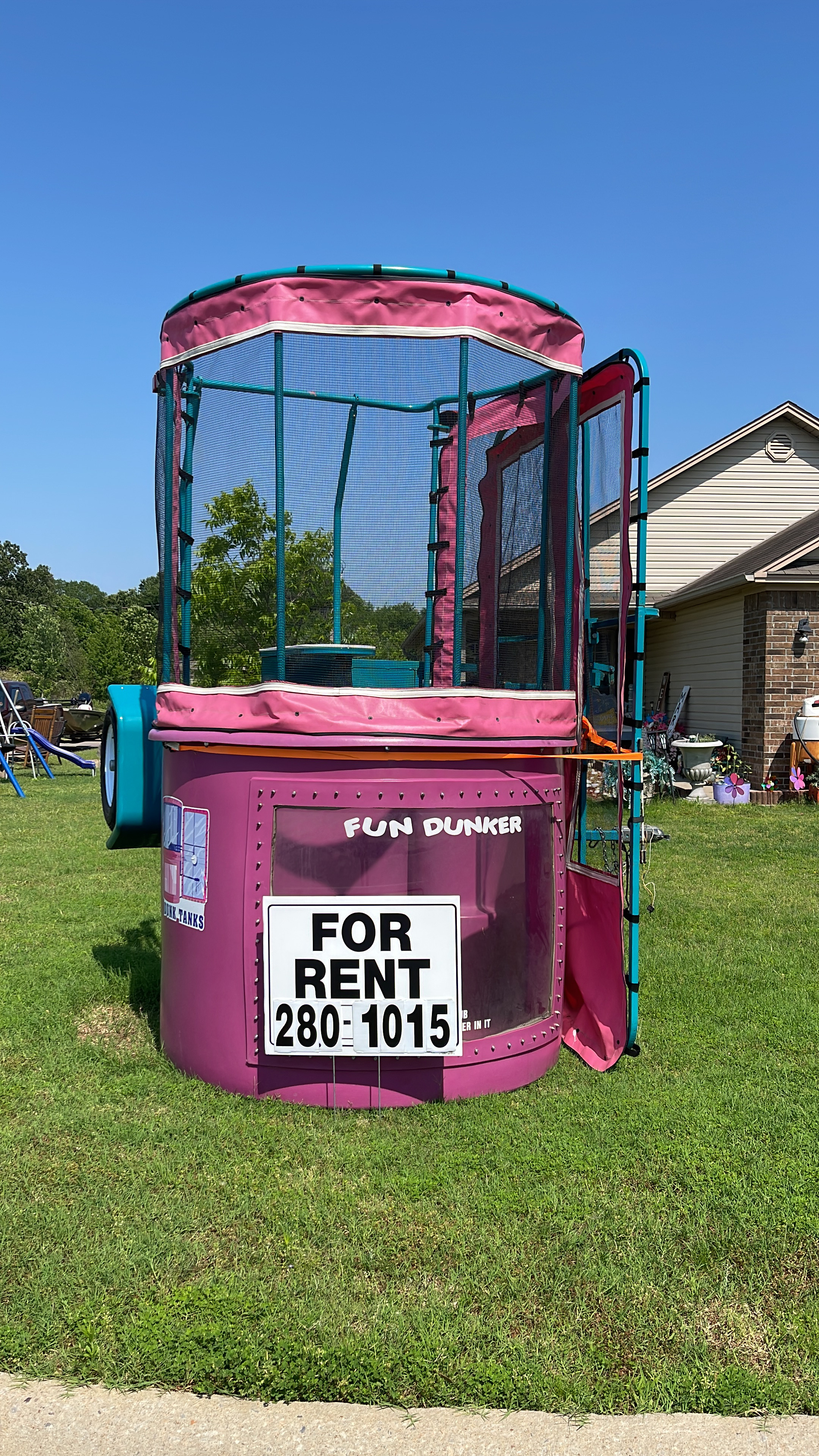 DUNK TANK Inflatable Hire in Arkansas HAPPY JUMPERS