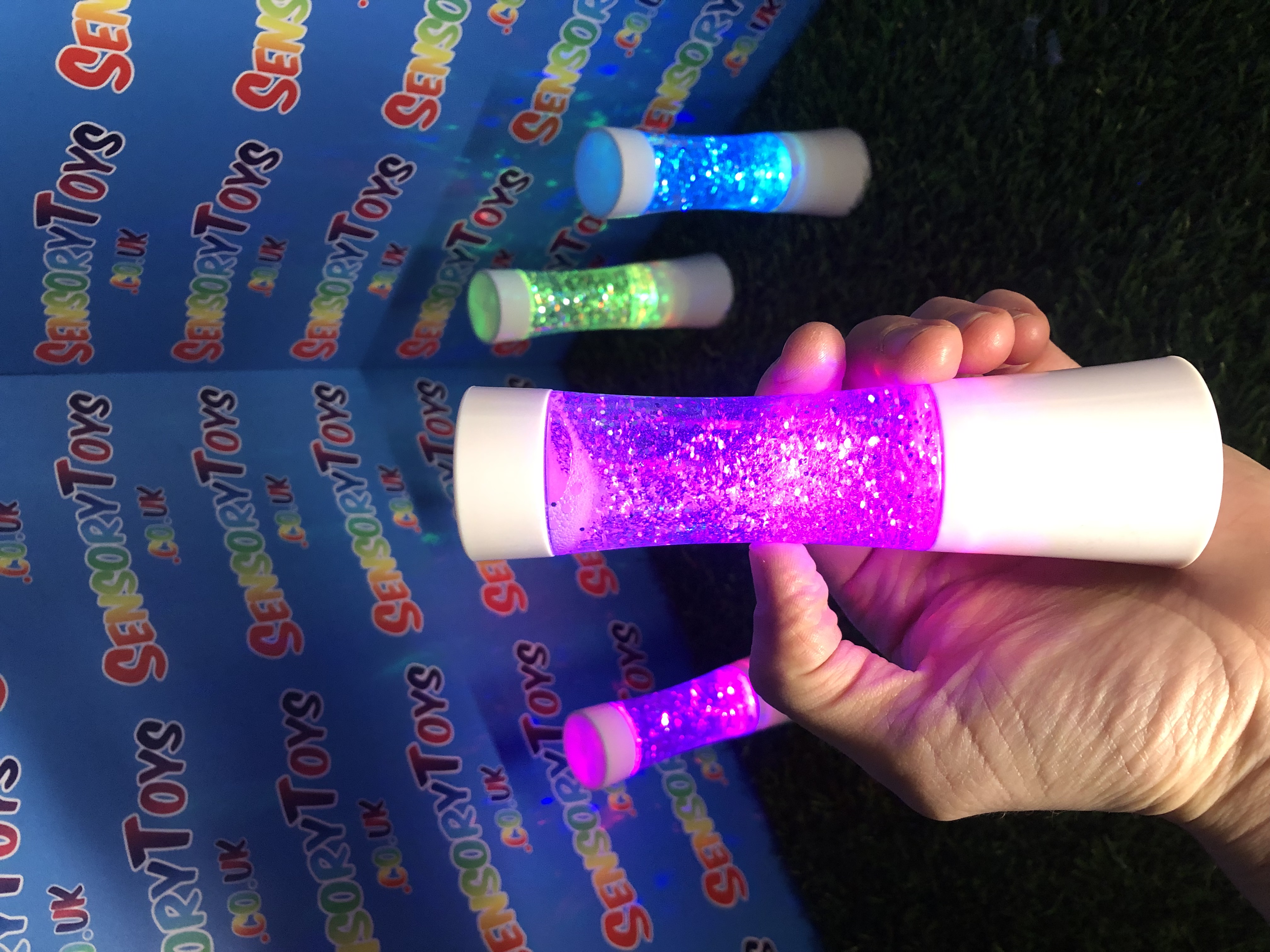 Light Up Sensory Glitter Shaker - Free Sensory Toys | Online Toy Shop ...