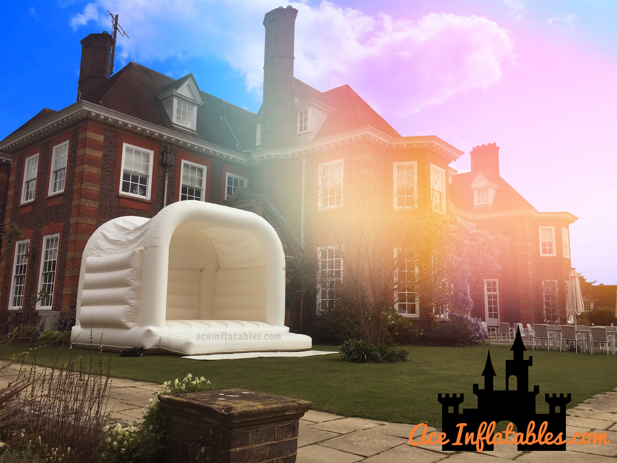 bouncy castle hire for wedding