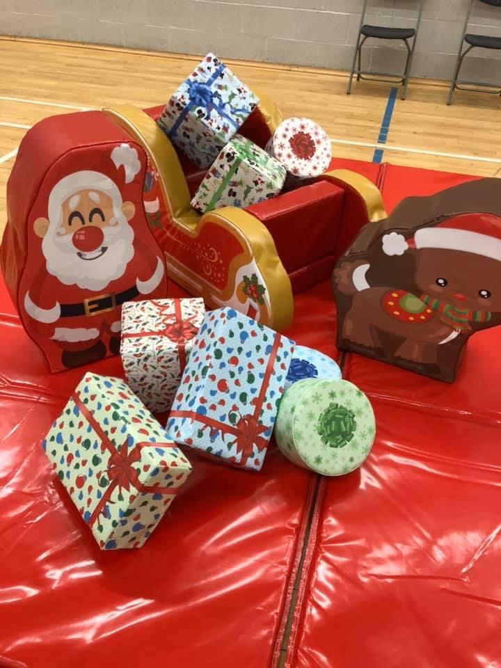 Santa & His Sleigh & Decorate a Christmas Tree Soft Play Best Bouncy