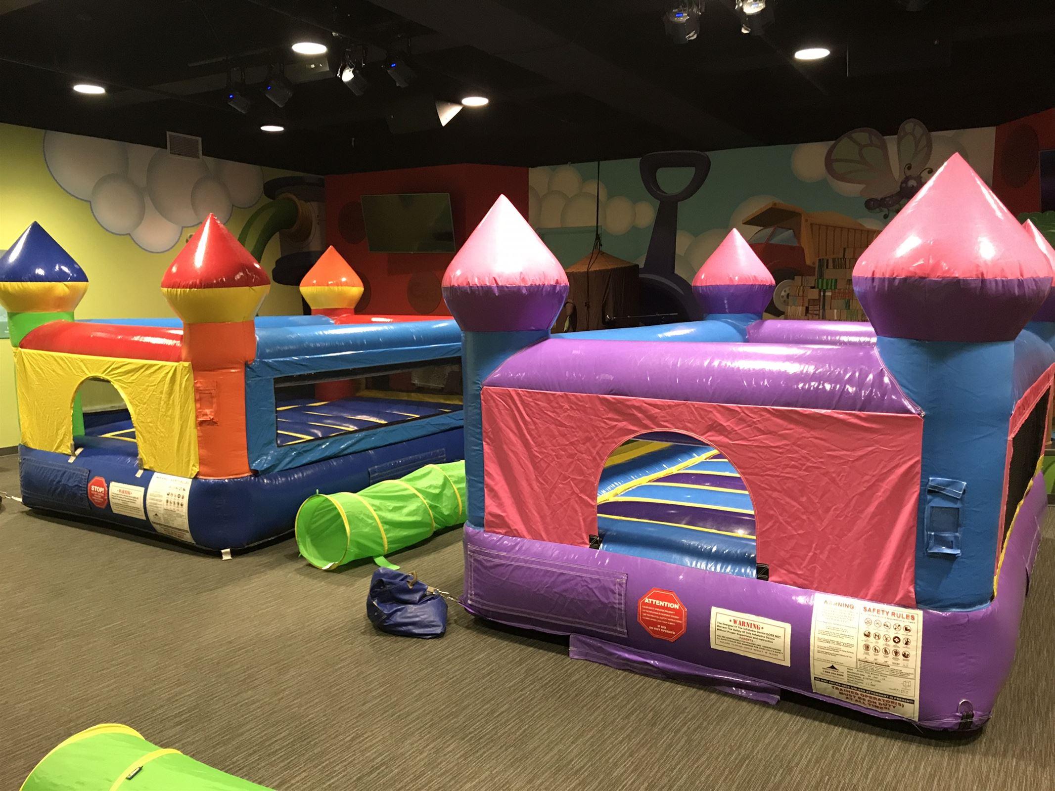 Inflatable Houses You Live In