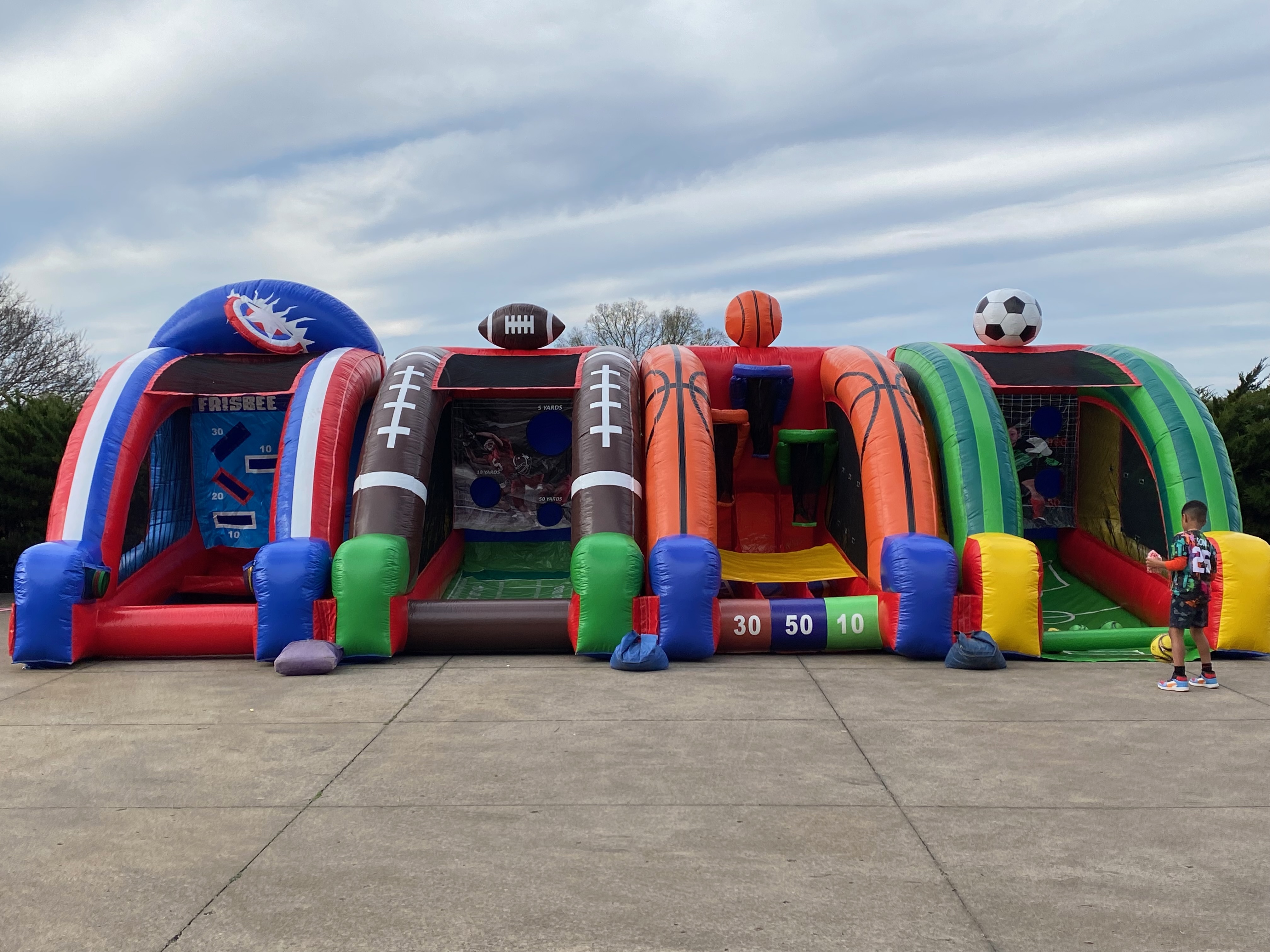 Challenge Games - 4 in 1 - Inflatable Bounce Houses & Water Slides for ...