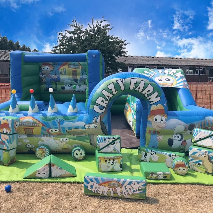 childrens bouncy castles