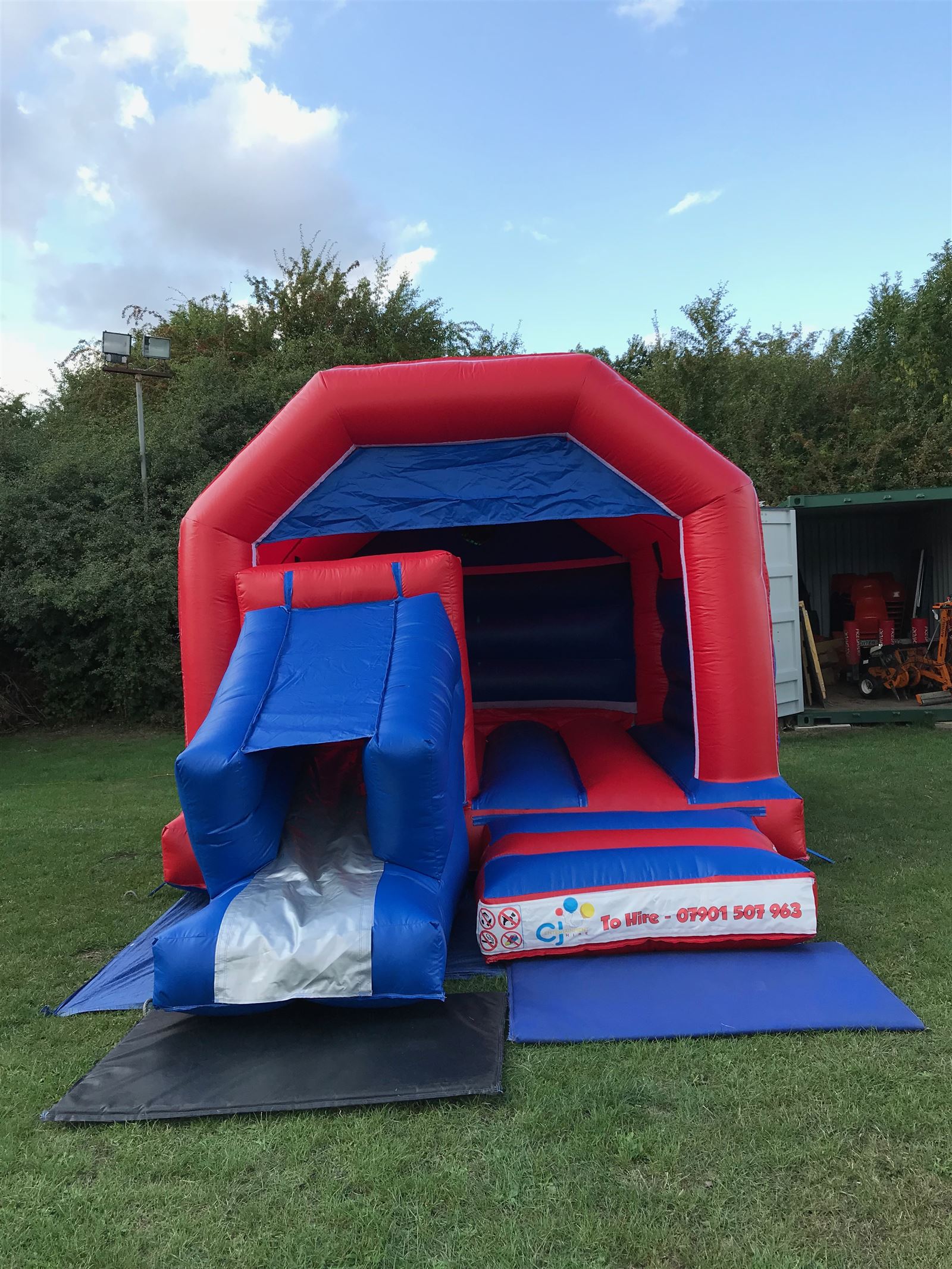 CJ Entertainment Hire - Bouncy Castle Hire