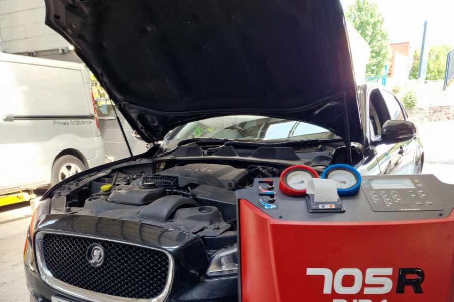 Mobile Car air Con Service comes to you quickly across the North West and North Wales area